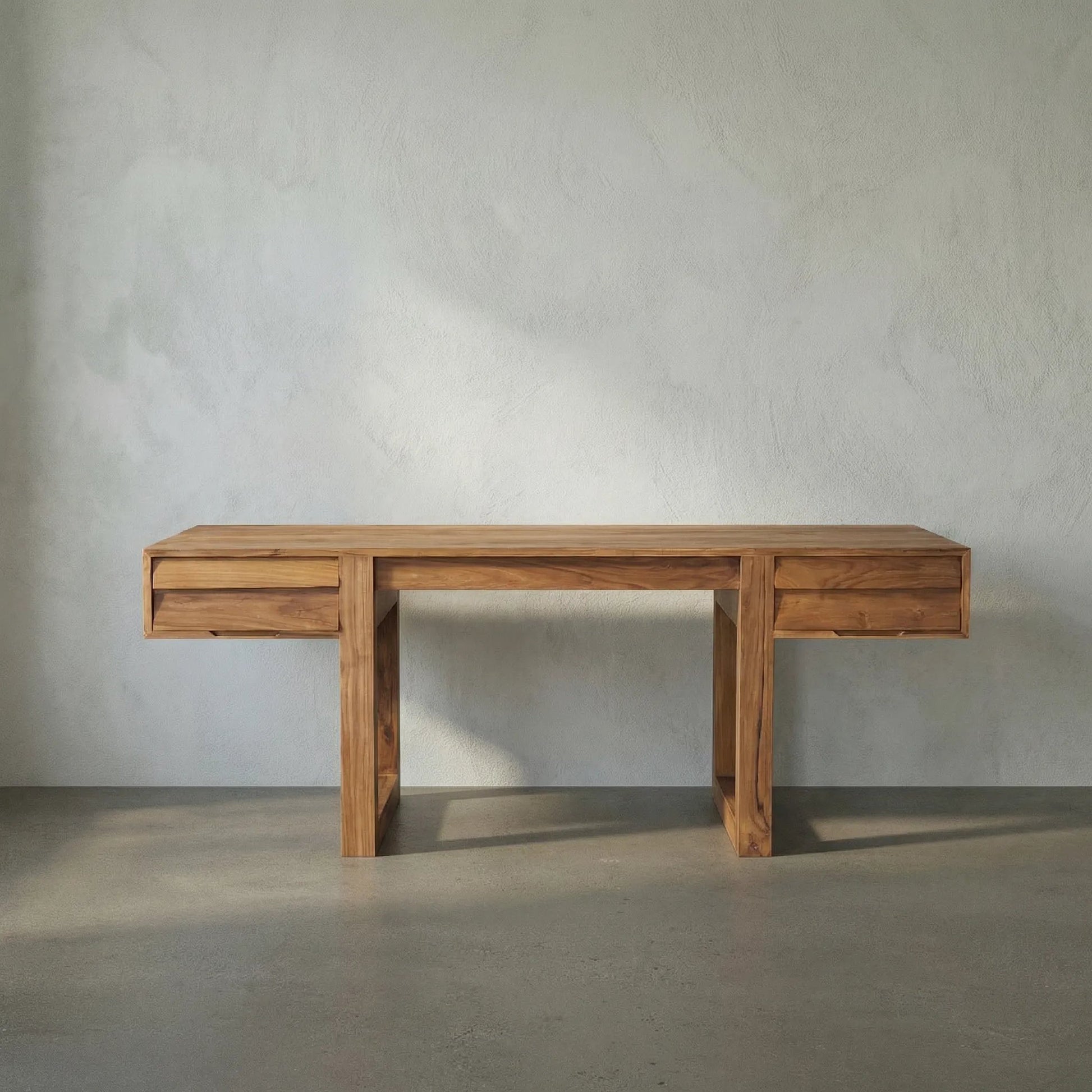 Newton Desk by Noir in clear coat flat. Made from teak, veneer in a transitional style.