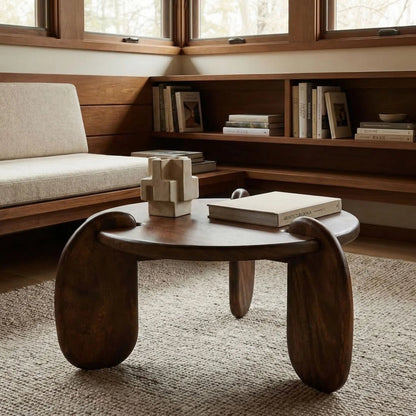 Mahatma Coffee Table by Noir in clear coat semi-gloss. Made from teak in a traditional style.