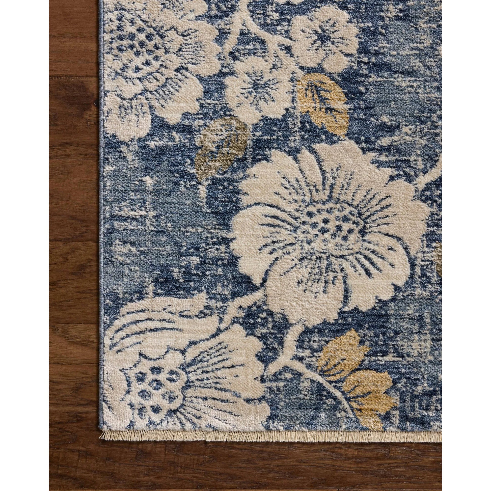 Eileen ELE-03 Rug by Loloi. Made from 50% polyester, 50% polypropylene in a unique style.
