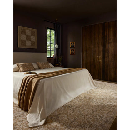 Elora ELR-06 Rug by Loloi in gold natural. Made from 100% space dyed polyester in a unique style.