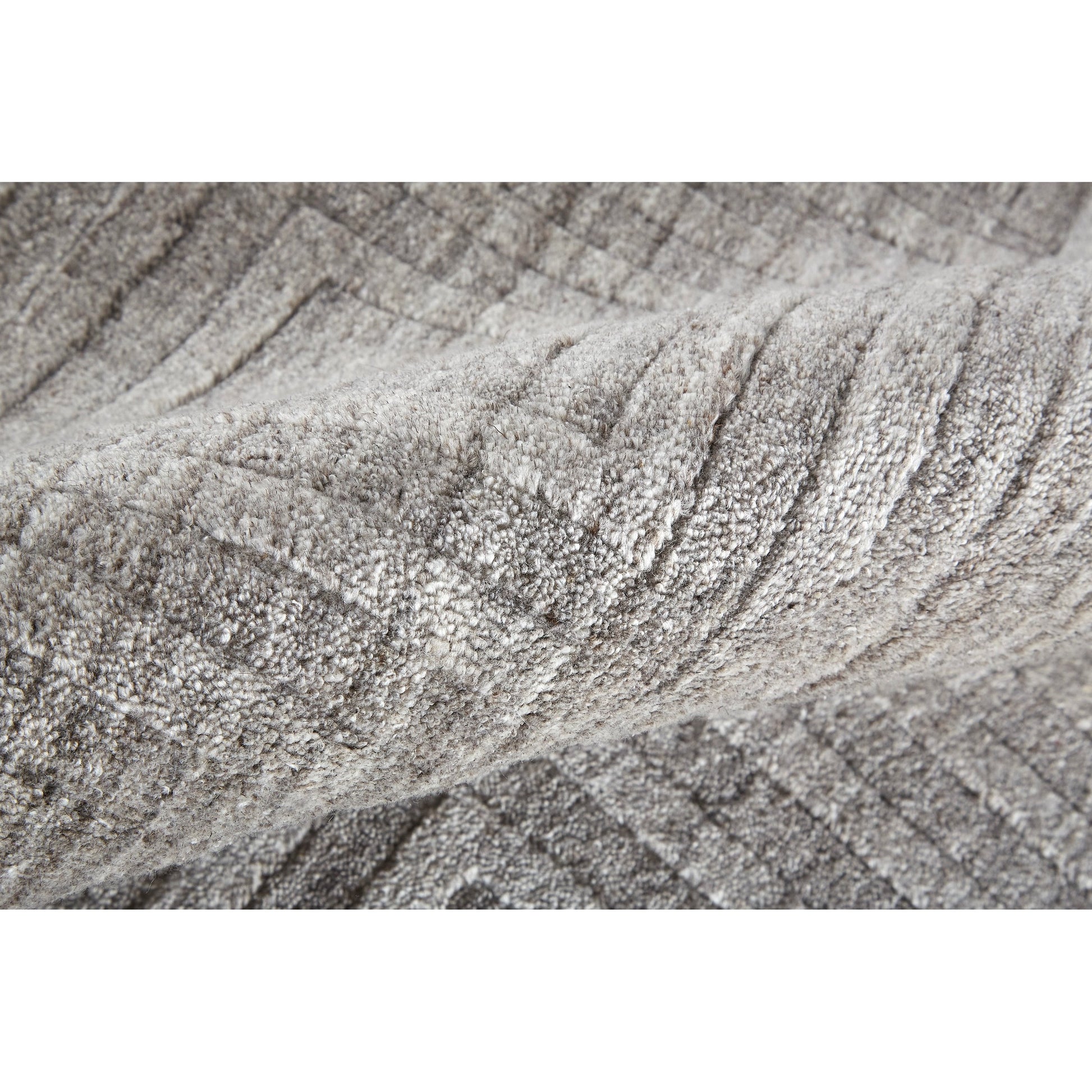 Redford Transitional Solid Rug - 8670F by Feizy. Made from 70% viscose, 30% wool in a unique style.