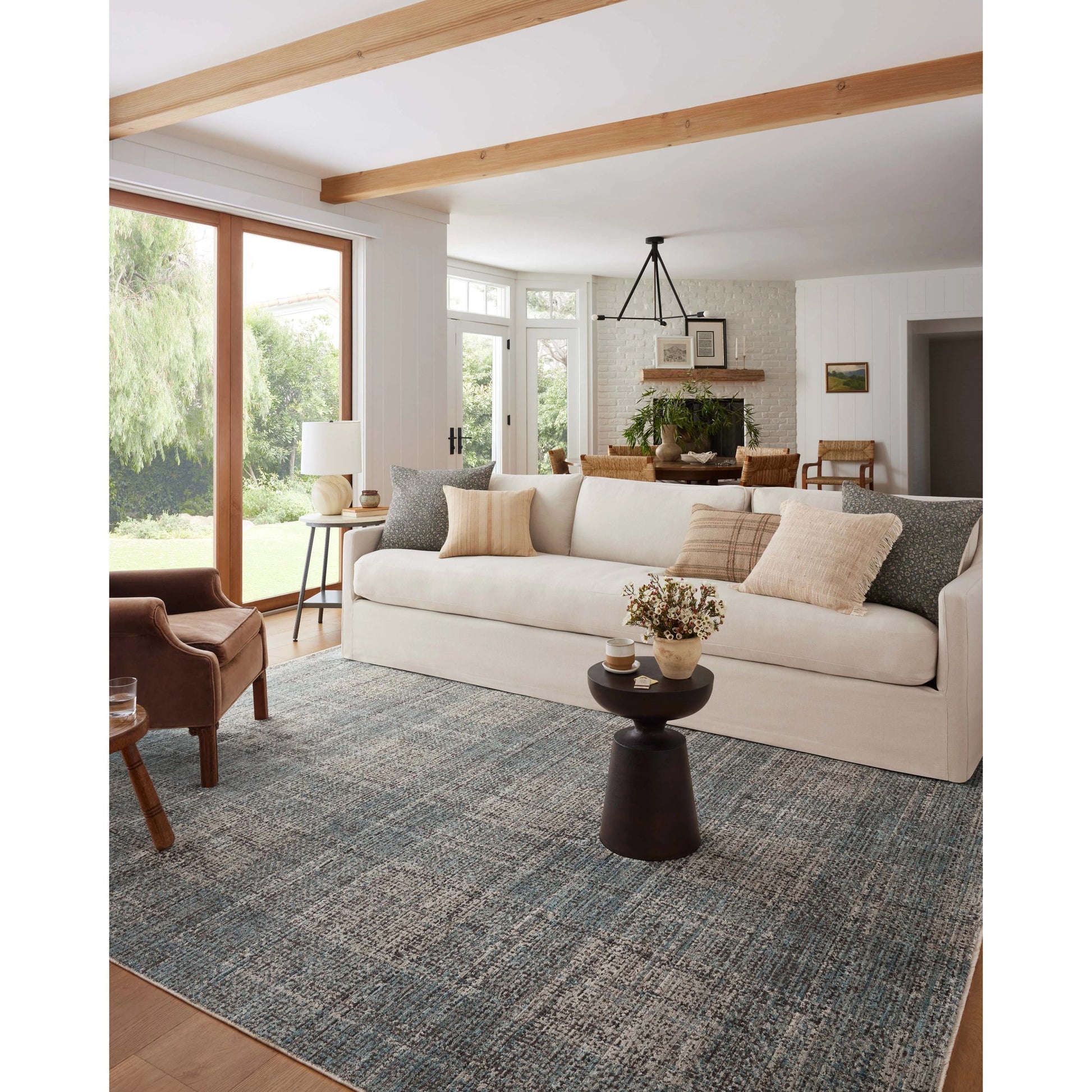 Ember EMB-09 Rug by Angela Rose x Loloi in denim, charcoal. Made from 100% polyester in a unique style.