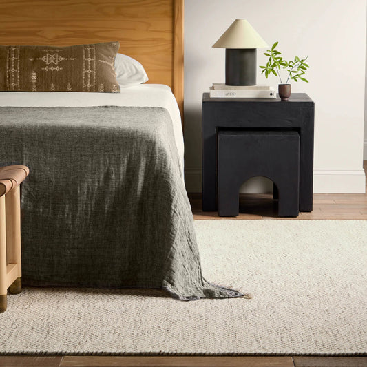 Enclave ENC03 Rug by Jaipur Living in ivory, gray. Made from 100% wool in a unique style.