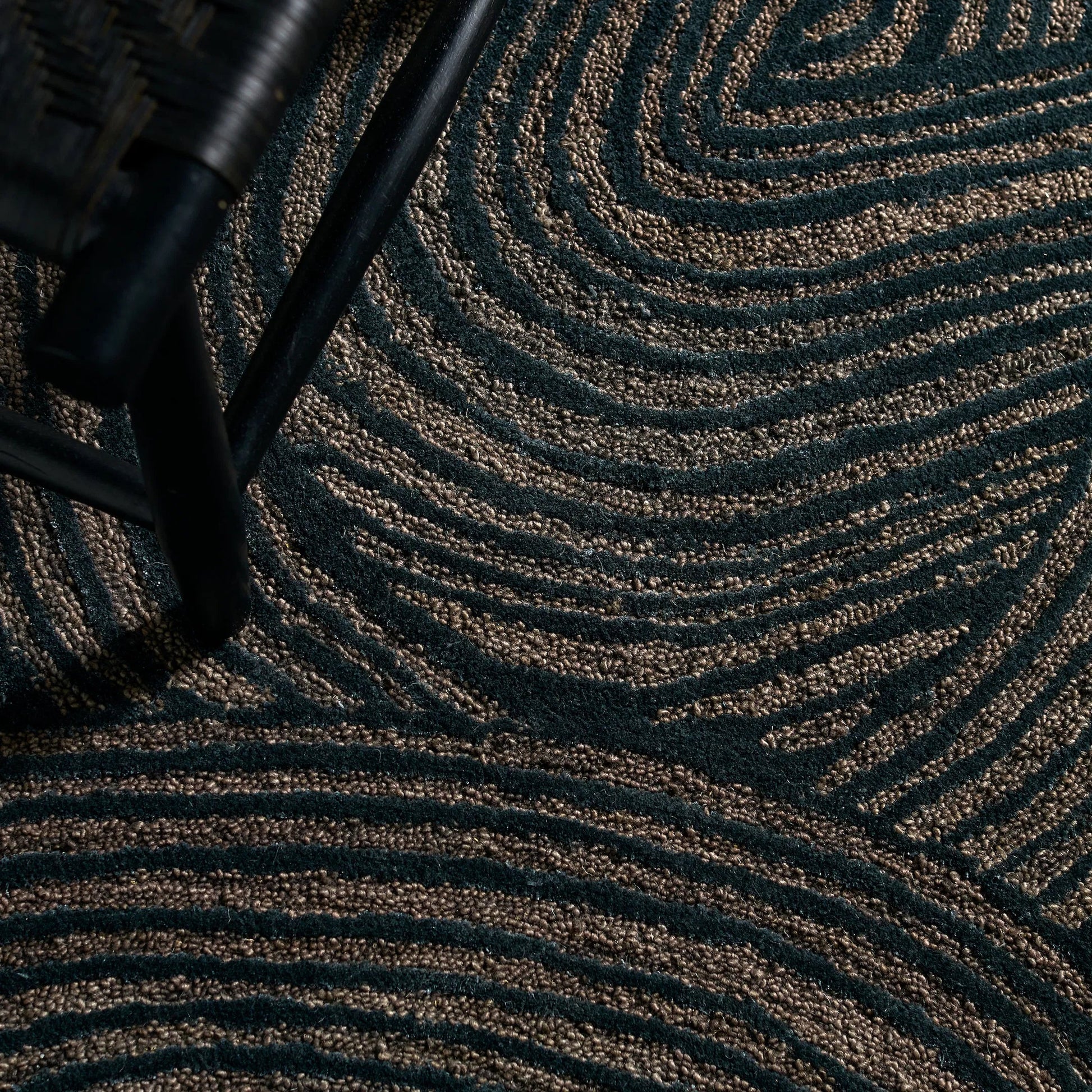 Etho By Nikki Chu ENK16 Rug by Jaipur Living in green, brown. Made from 70% wool, 30% viscose in a unique style.