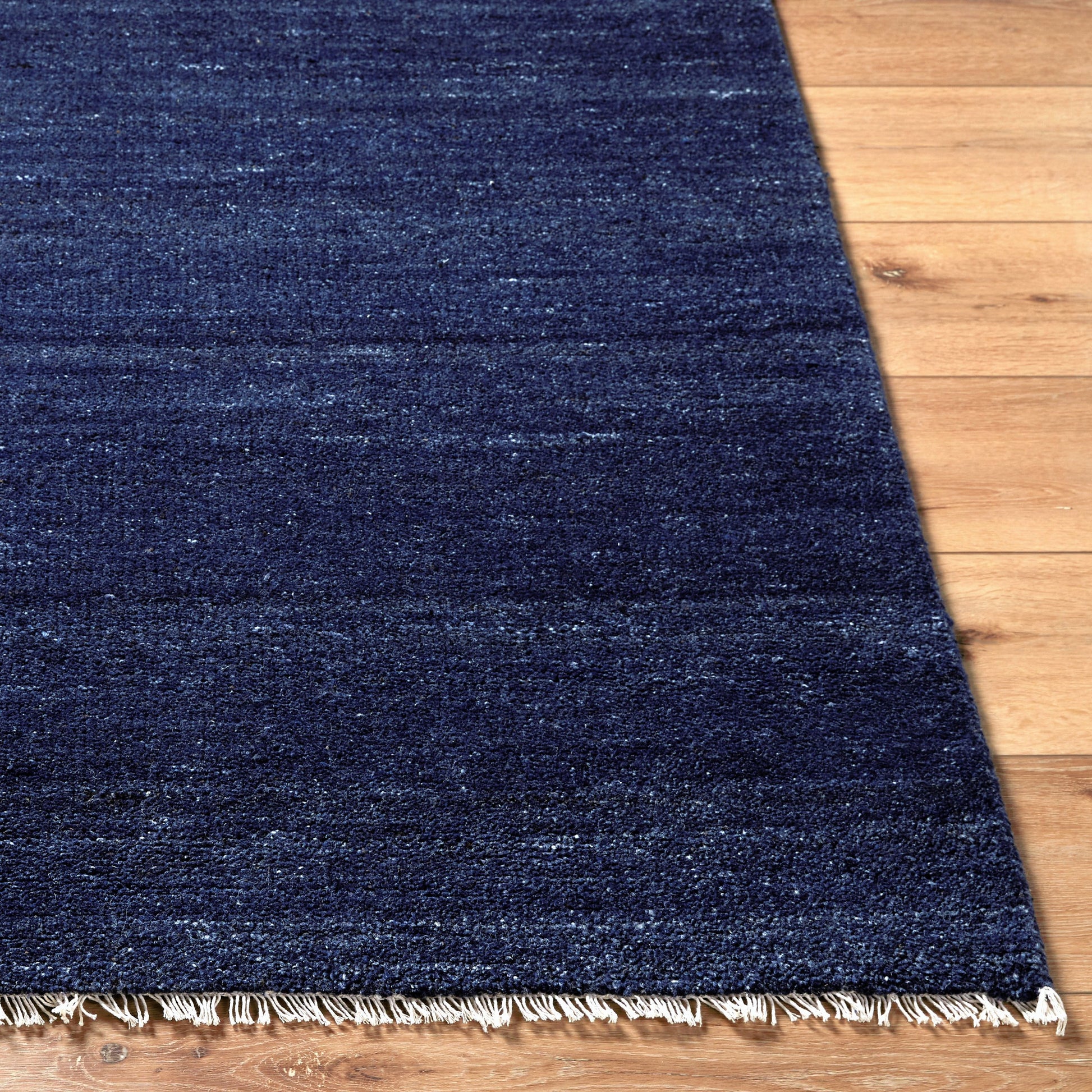 Epic Rug - 32467 by Surya. Made from main: 80% new zealand wool, main: 20% cotton in a unique style.