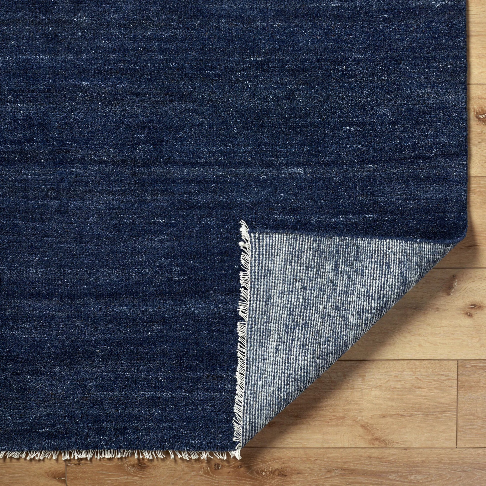 Epic Rug - 32467 by Surya. Made from main: 80% new zealand wool, main: 20% cotton in a unique style.