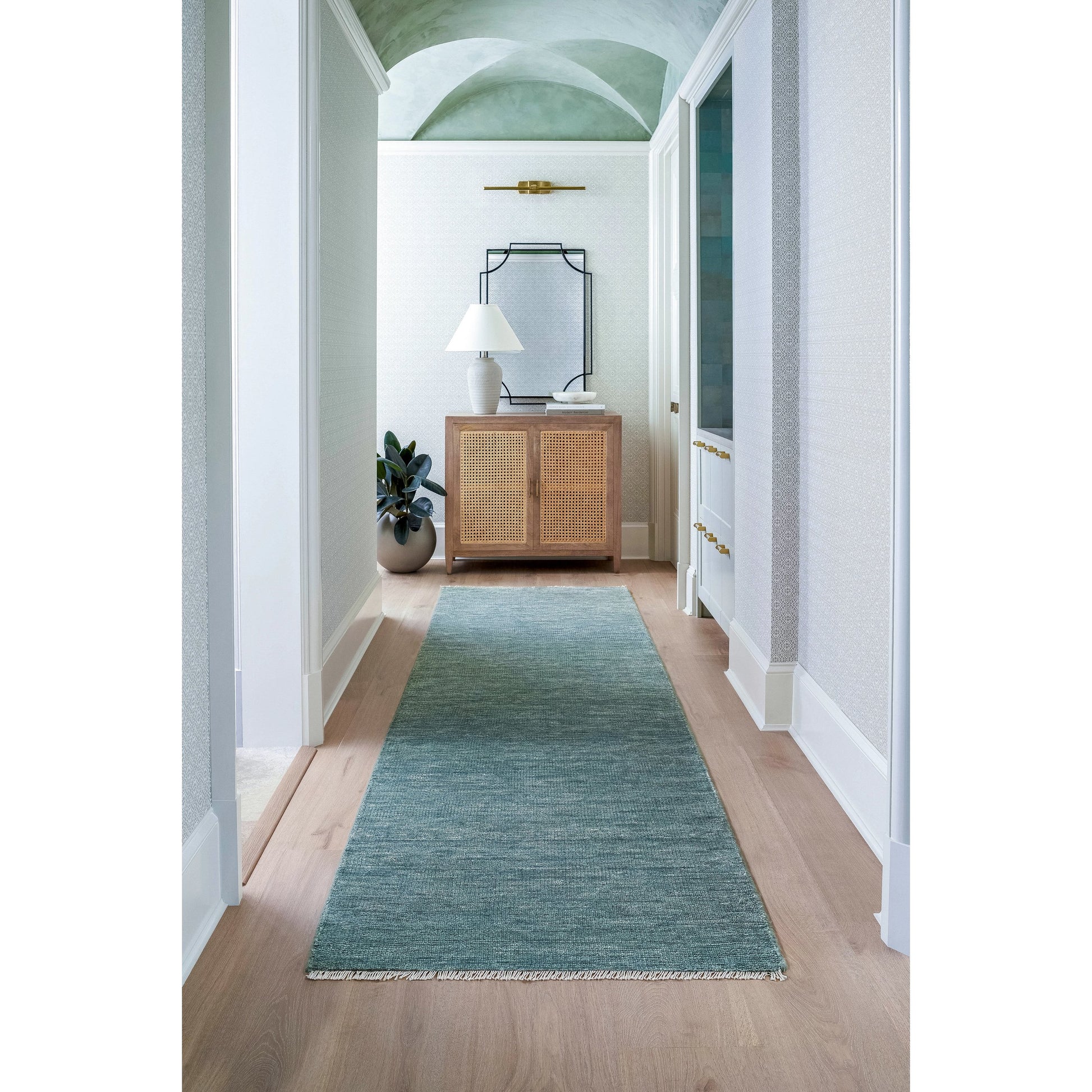 Epic Rug - 32467 by Surya. Made from main: 80% new zealand wool, main: 20% cotton in a unique style.