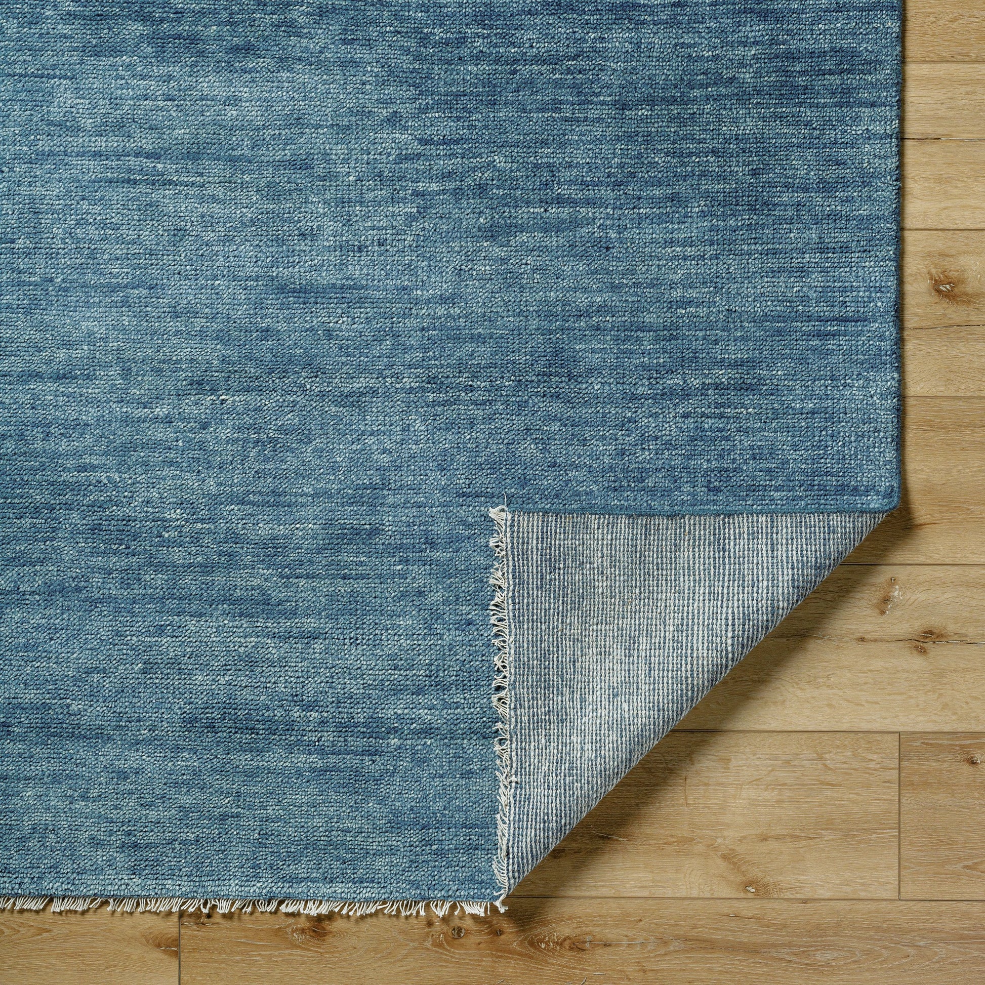 Epic Rug - 32467 by Surya. Made from main: 80% new zealand wool, main: 20% cotton in a unique style.