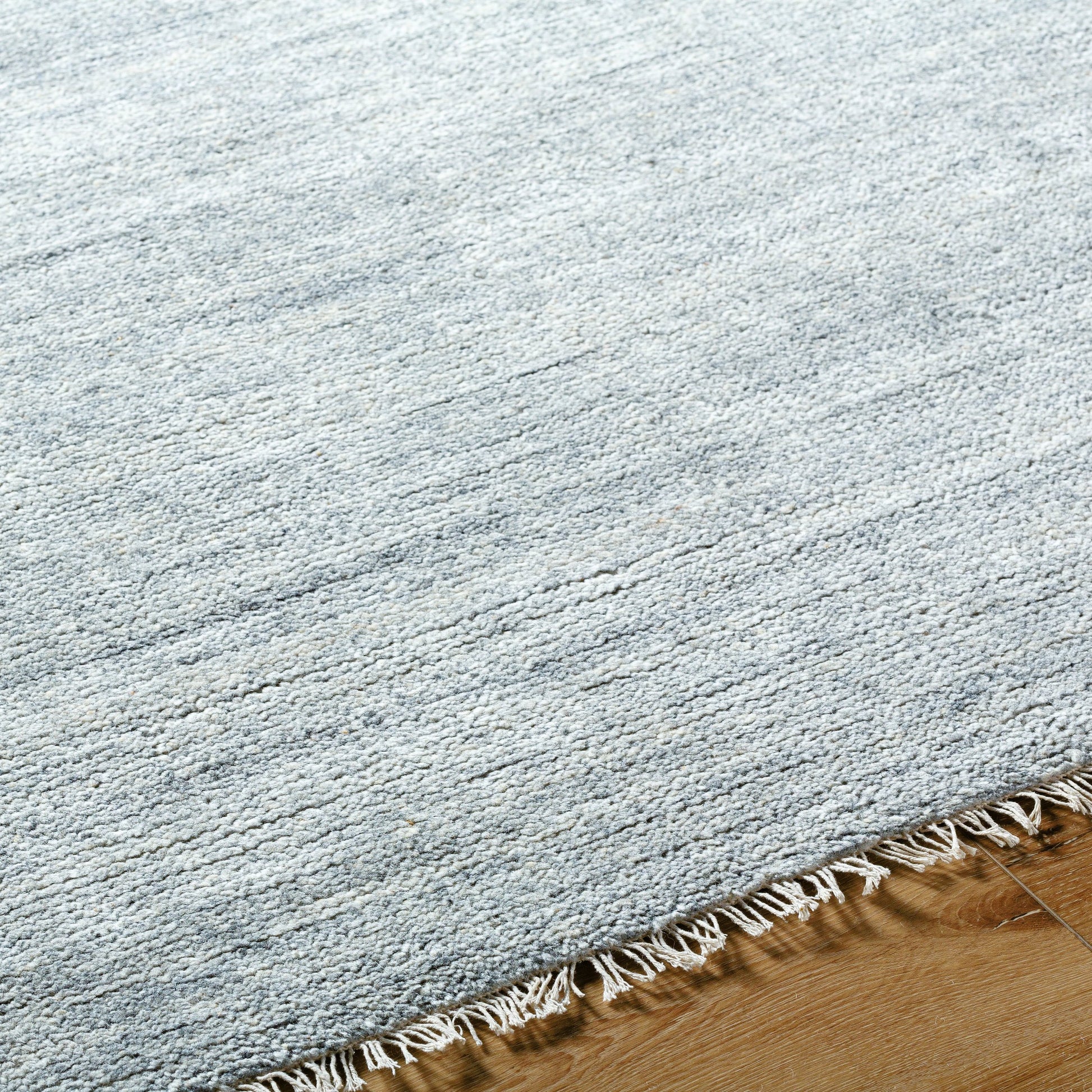 Epic Rug - 32467 by Surya. Made from main: 80% new zealand wool, main: 20% cotton in a unique style.