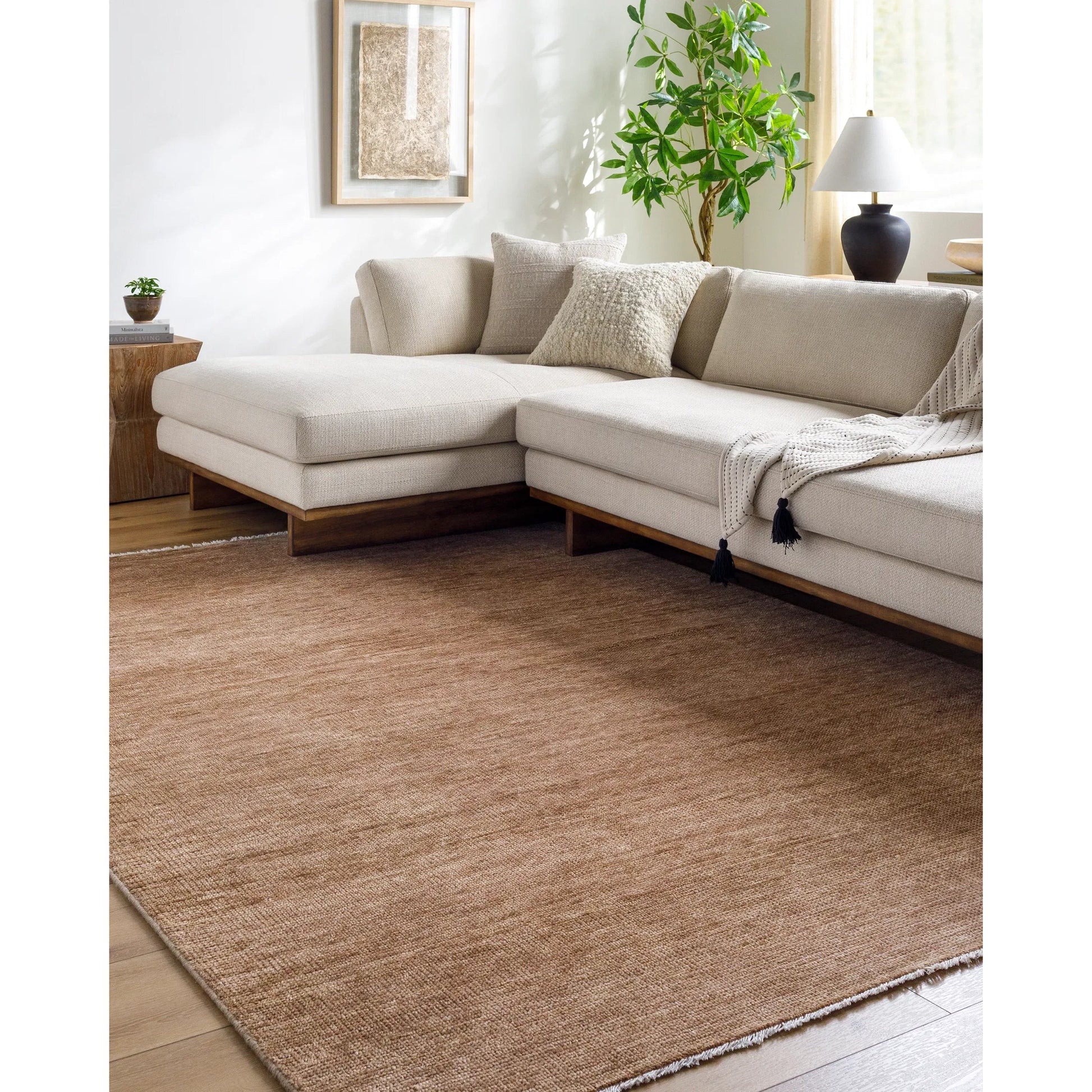 Epic Rug - 32467 by Surya. Made from main: 80% new zealand wool, main: 20% cotton in a unique style.