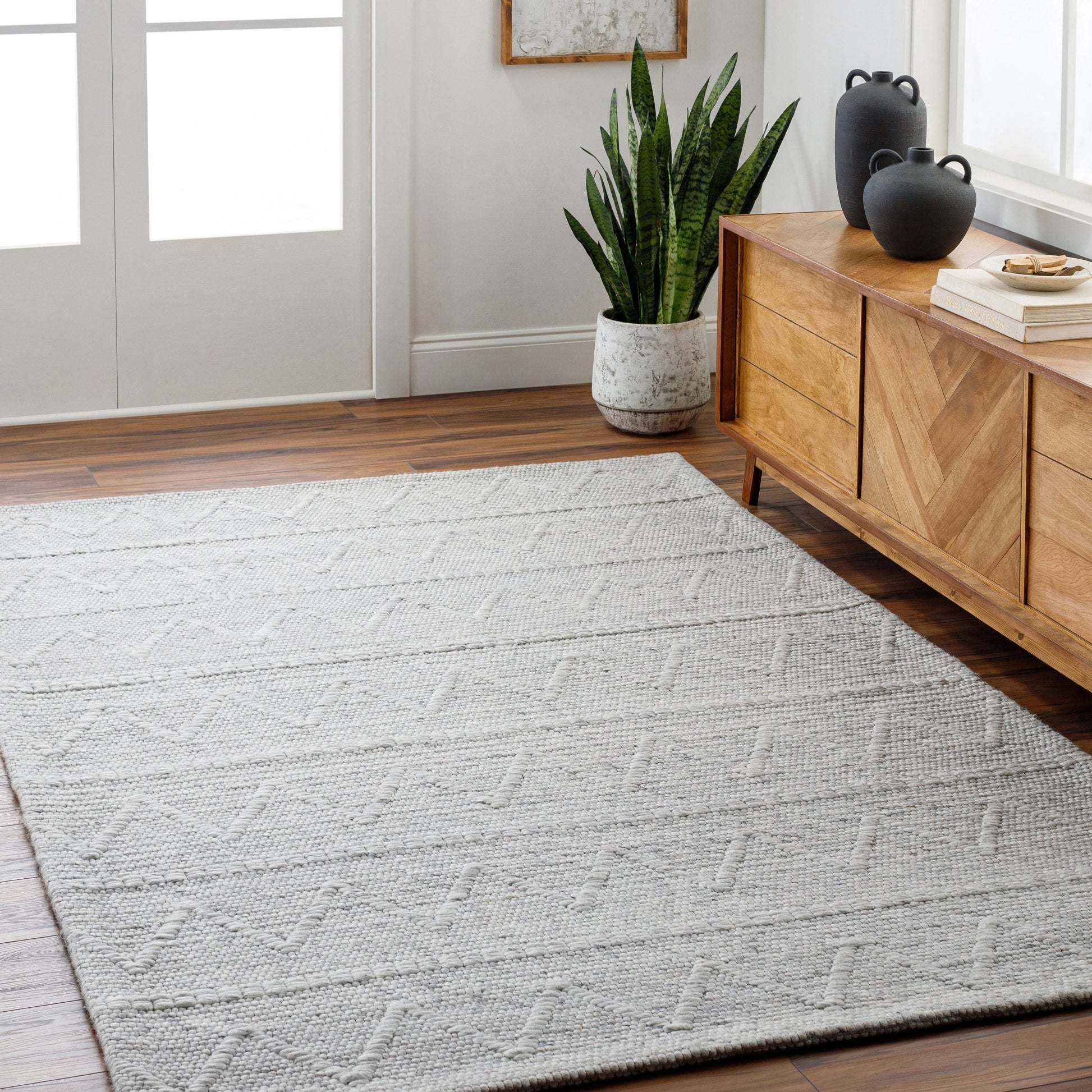 Empoli EPO-2304 Rug by Livabliss. Made from main: 50% recycled pet yarn, main: 50% wool in a unique style.