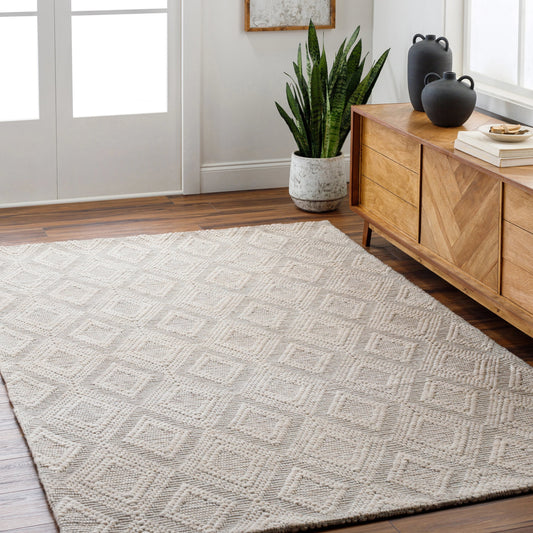 Empoli Rug - 33238 by Livabliss. Made from main: 50% recycled pet yarn, main: 50% wool in a unique style.