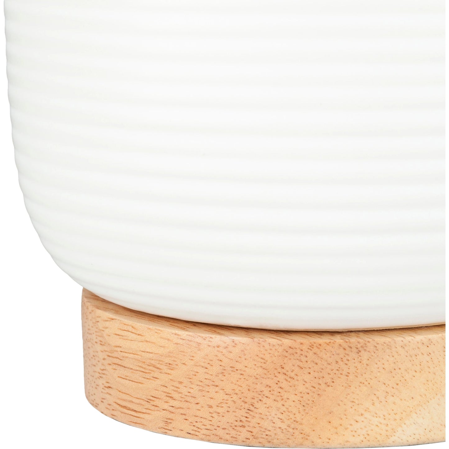 002 S-347176 | Closeup | Everly - 22070 by Livabliss in white and white. Made from linen, polyester, ceramic, wood, metal in a modern style.