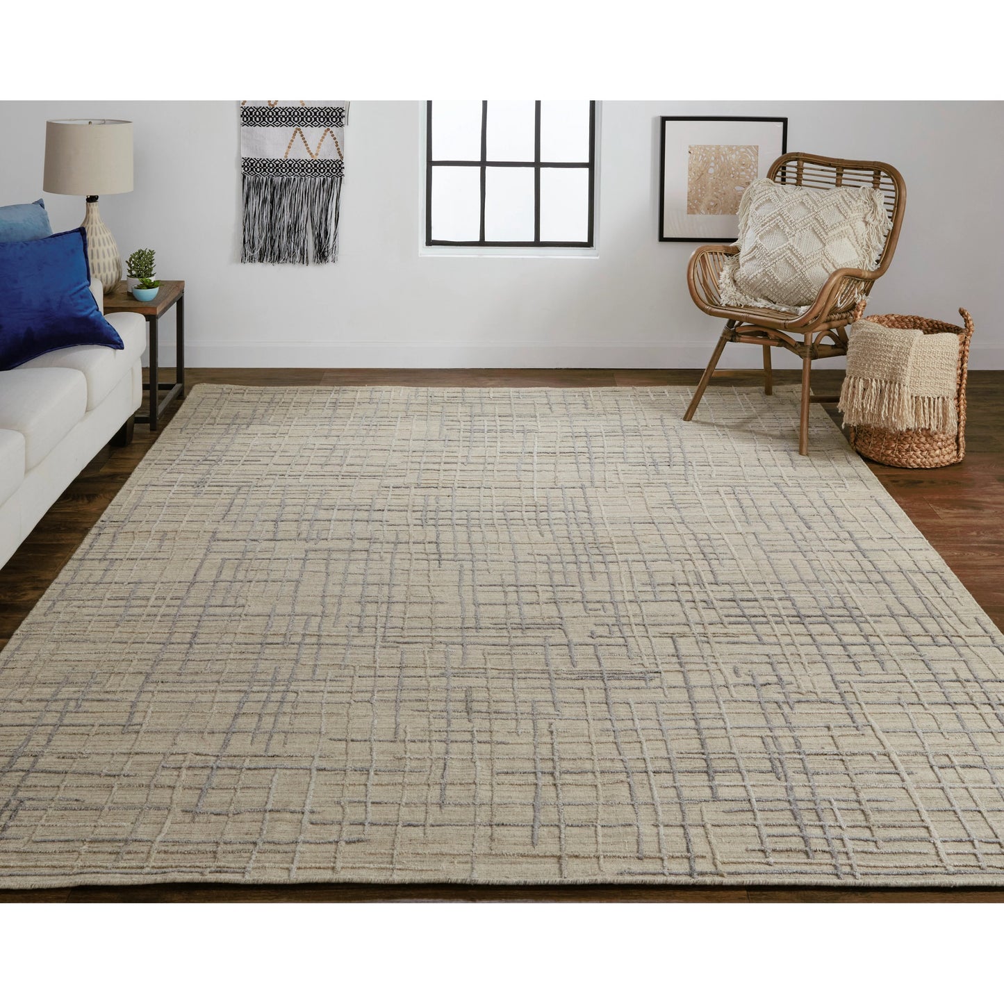 007 SI-2158983,SI-2158984,SI-2158985,SI-2158987,SI-2159169,SI-2159170 | Lifestyle | Kirkwood Transitional Rug - T08T8001 by Thom Felicia by Feizy Rugs in tan, silver. Made from viscose, wool in a unique style.
