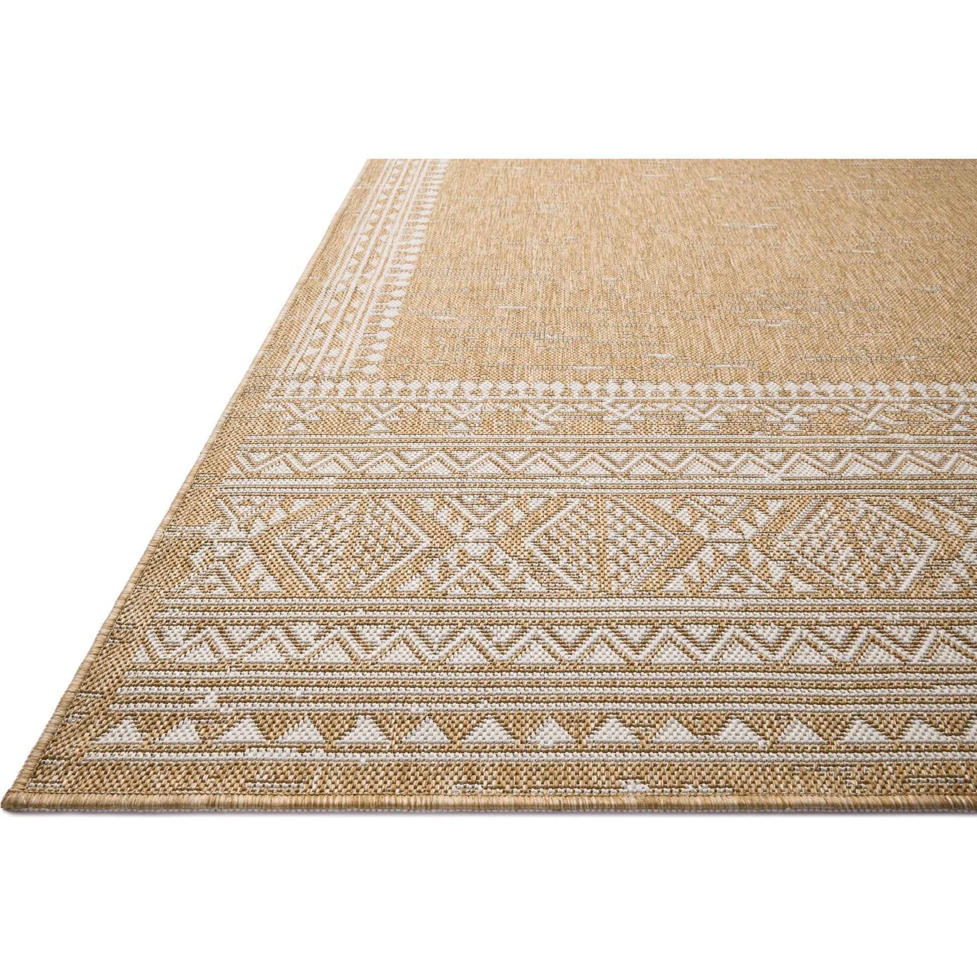 Easton ESN-01 Outdoor Rug by Loloi. Made from 100% polypropylene in a unique style.
