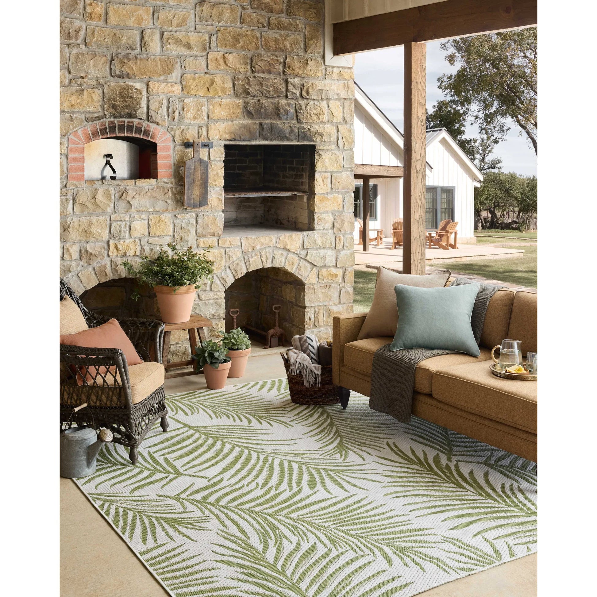 Easton ESN-06 Outdoor Rug by Loloi in ivory, green. Made from 100% polypropylene in a unique style.