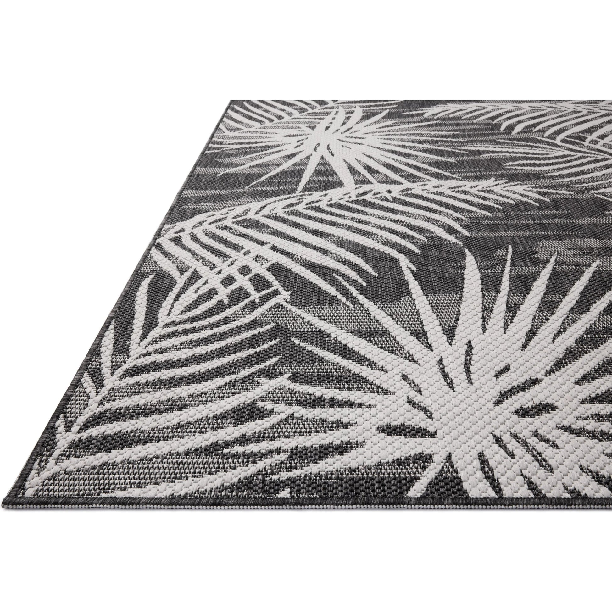 Easton ESN-09 Outdoor Rug by Loloi in ivory, onyx. Made from 100% polypropylene in a unique style.