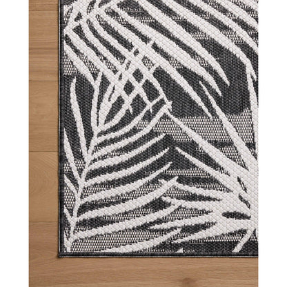 Easton ESN-09 Outdoor Rug by Loloi in ivory, onyx. Made from 100% polypropylene in a unique style.