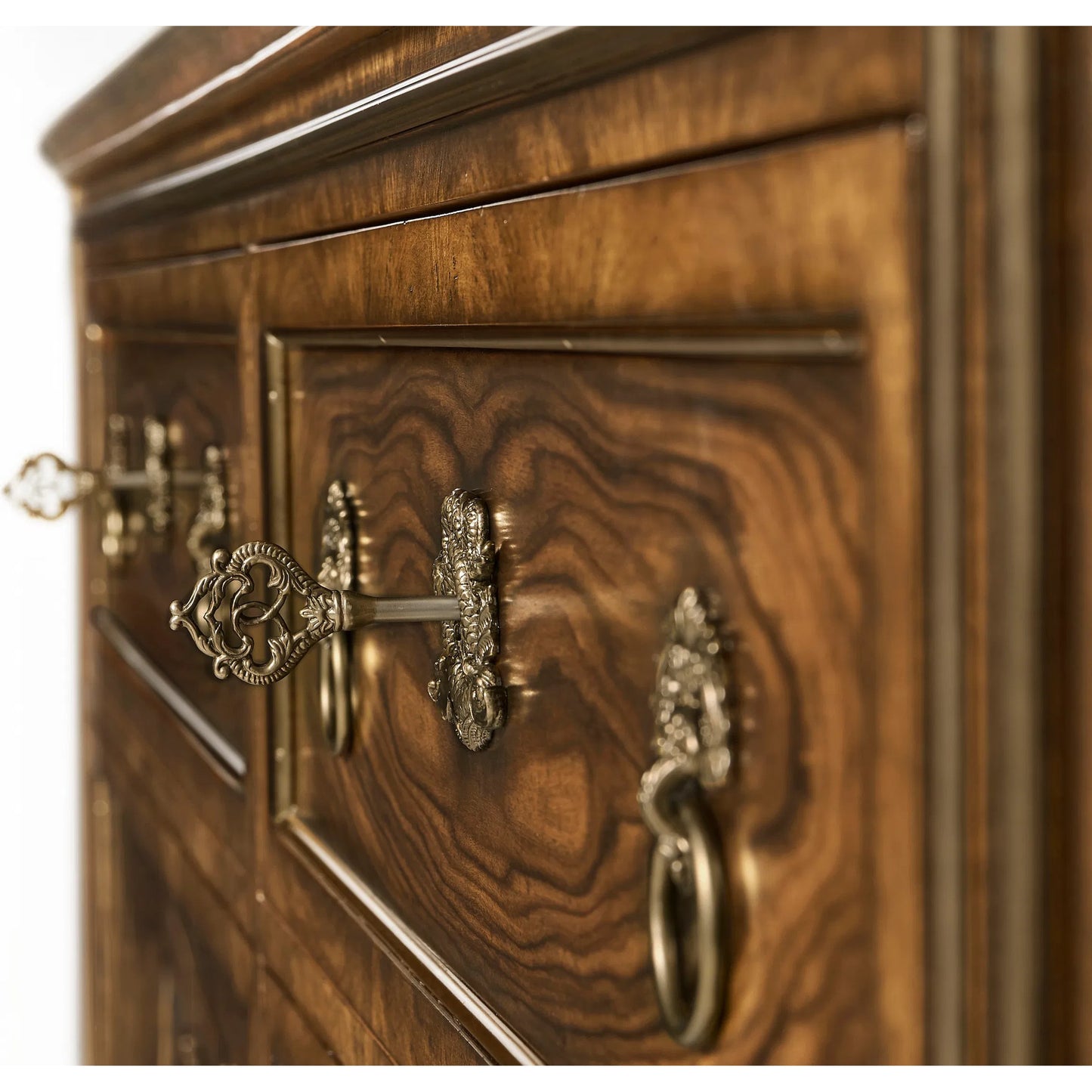 007 SI-2334508 | Closeup | Viceroy Dresser by Jonathan Charles in brown and santos brown, antique brass. Made from mahogany, cerejeira veneers, santos rosewood crown veneers, brass in a traditional style.