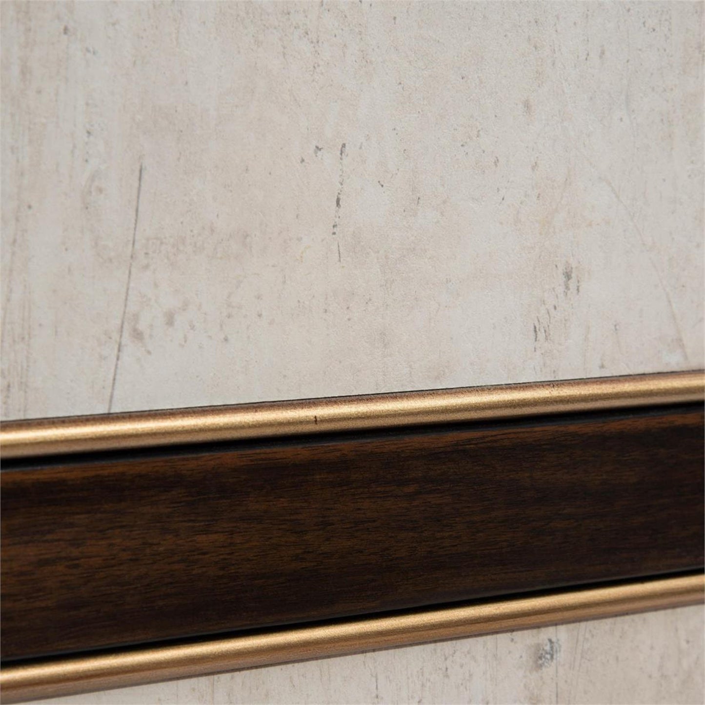 008 SR-865105 | Closeup | Palma Chest by John-Richard in black, gold. Made from unique in a transitional style.