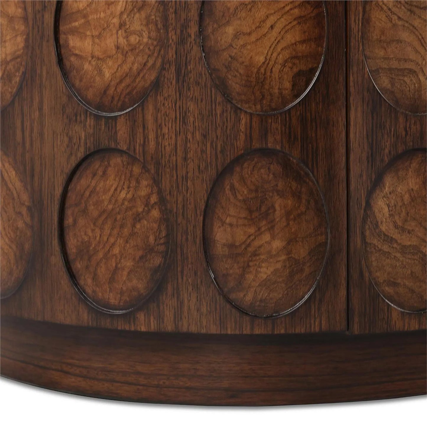 003 SI-2537340 | Closeup | Hessen Four-Door Credenza by John-Richard in black. Made from unique in a unique style.
