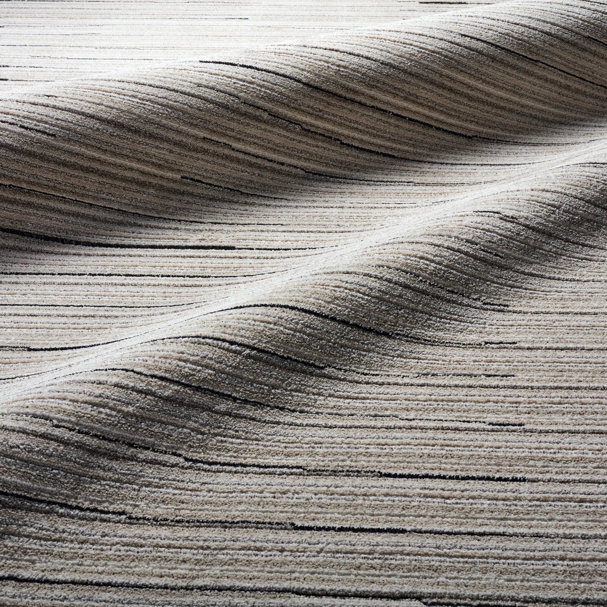 Eva EVA02 Rug by Jaipur Living in ivory, black. Made from 100% polyester in a unique style.