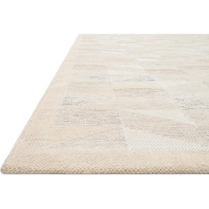Evelina EVE-01 Rug by Loloi in natural. Made from 25% wool, 21% viscose, 20% cotton, 18% viscose from bamboo, 8% chenille, 5% acrylic, 3% linen in a modern style.