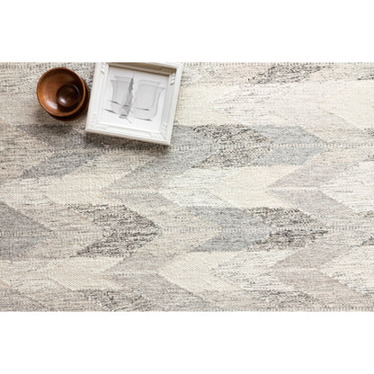 Evelina EVE-02 Rug by Loloi in pewter, silver. Made from 25% wool, 21% viscose, 20% cotton, 18% viscose from bamboo, 8% chenille, 5% acrylic, 3% linen in a eclectic & global style.