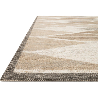 Evelina EVE-04 Rug by Loloi in taupe, bark. Made from 25% wool, 21% viscose, 20% cotton, 18% viscose from bamboo, 8% chenille, 5% acrylic, 3% linen in a modern style.