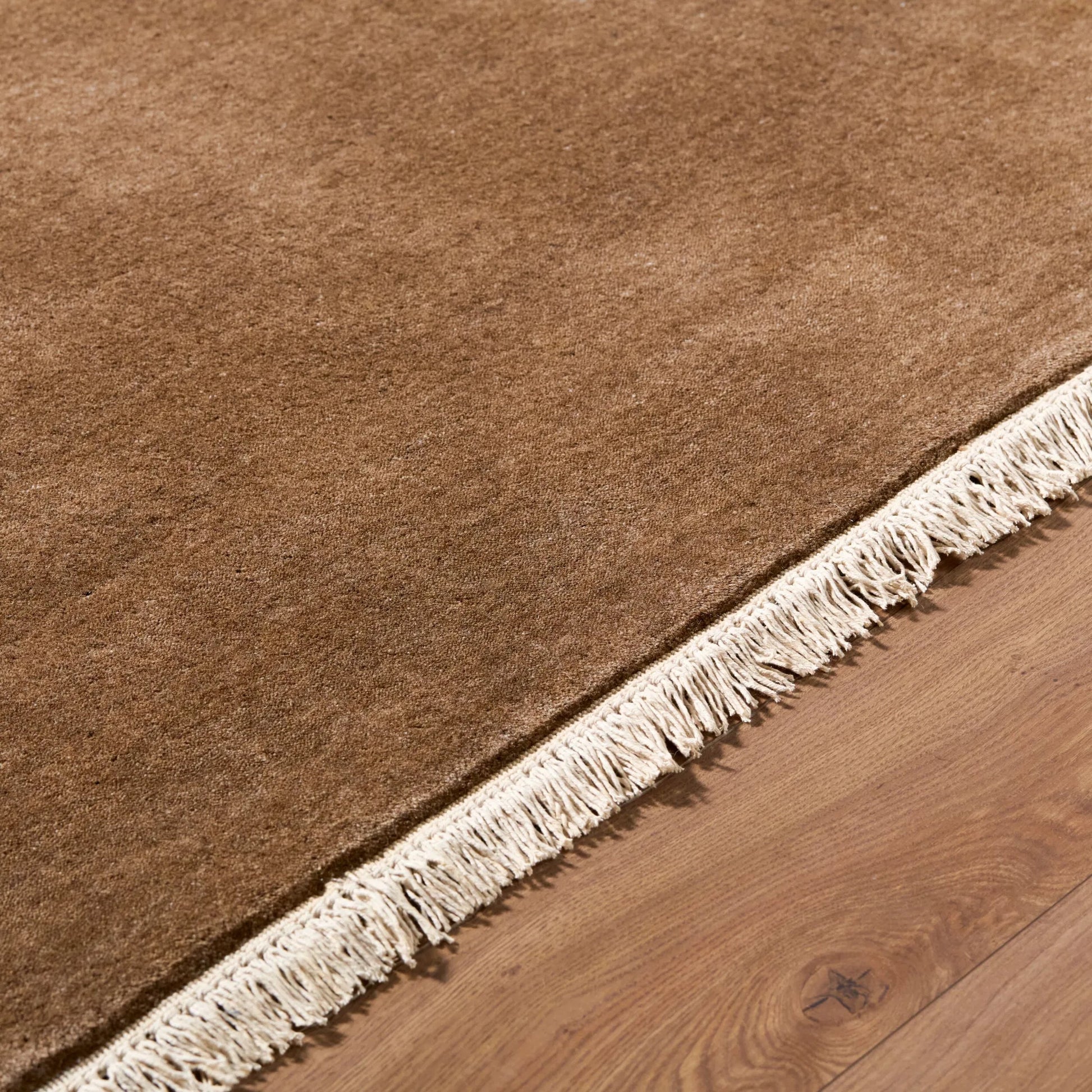 Evergreen Rug - 487914 by Surya. Made from face: 100% wool, warp: 80% cotton, 20% polyester in a unique style.
