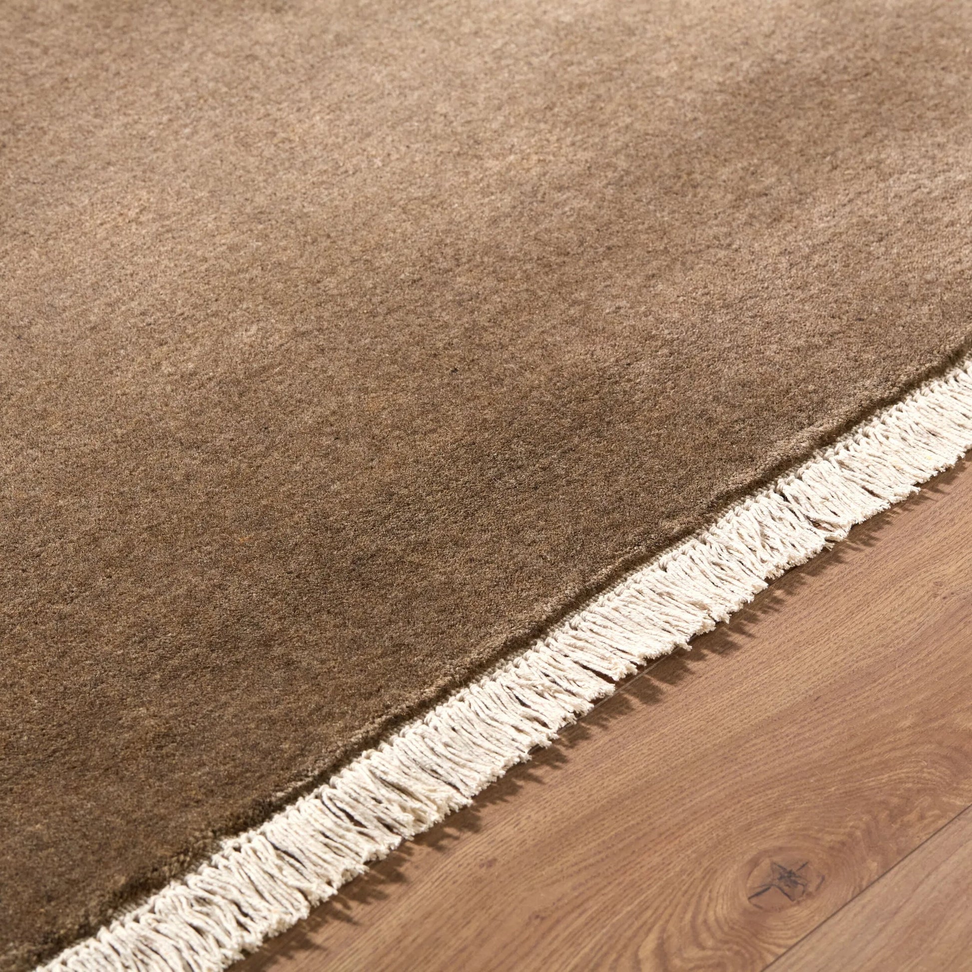 Evergreen Rug - 487914 by Surya. Made from face: 100% wool, warp: 80% cotton, 20% polyester in a unique style.