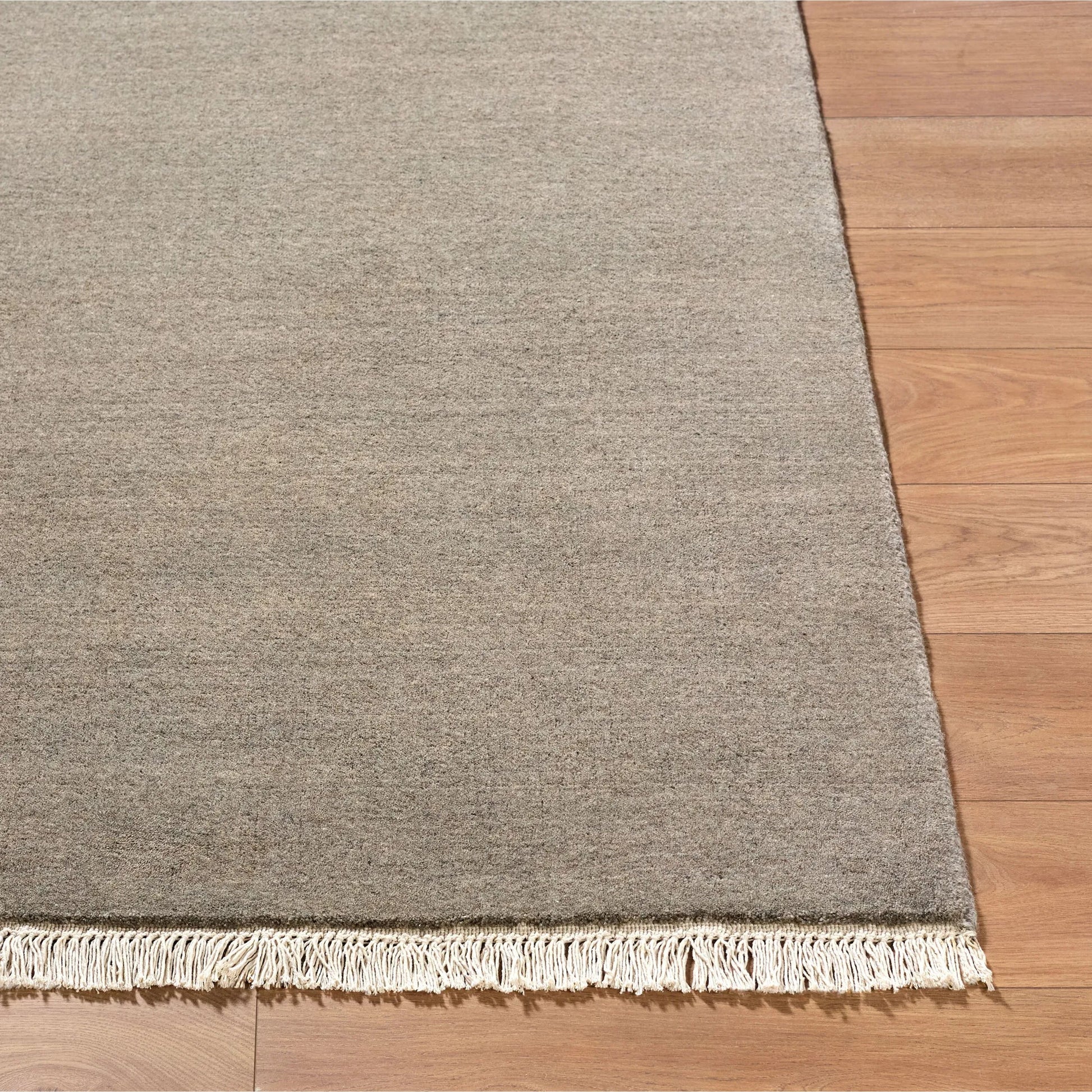 Evergreen Rug - 487914 by Surya. Made from face: 100% wool, warp: 80% cotton, 20% polyester in a unique style.