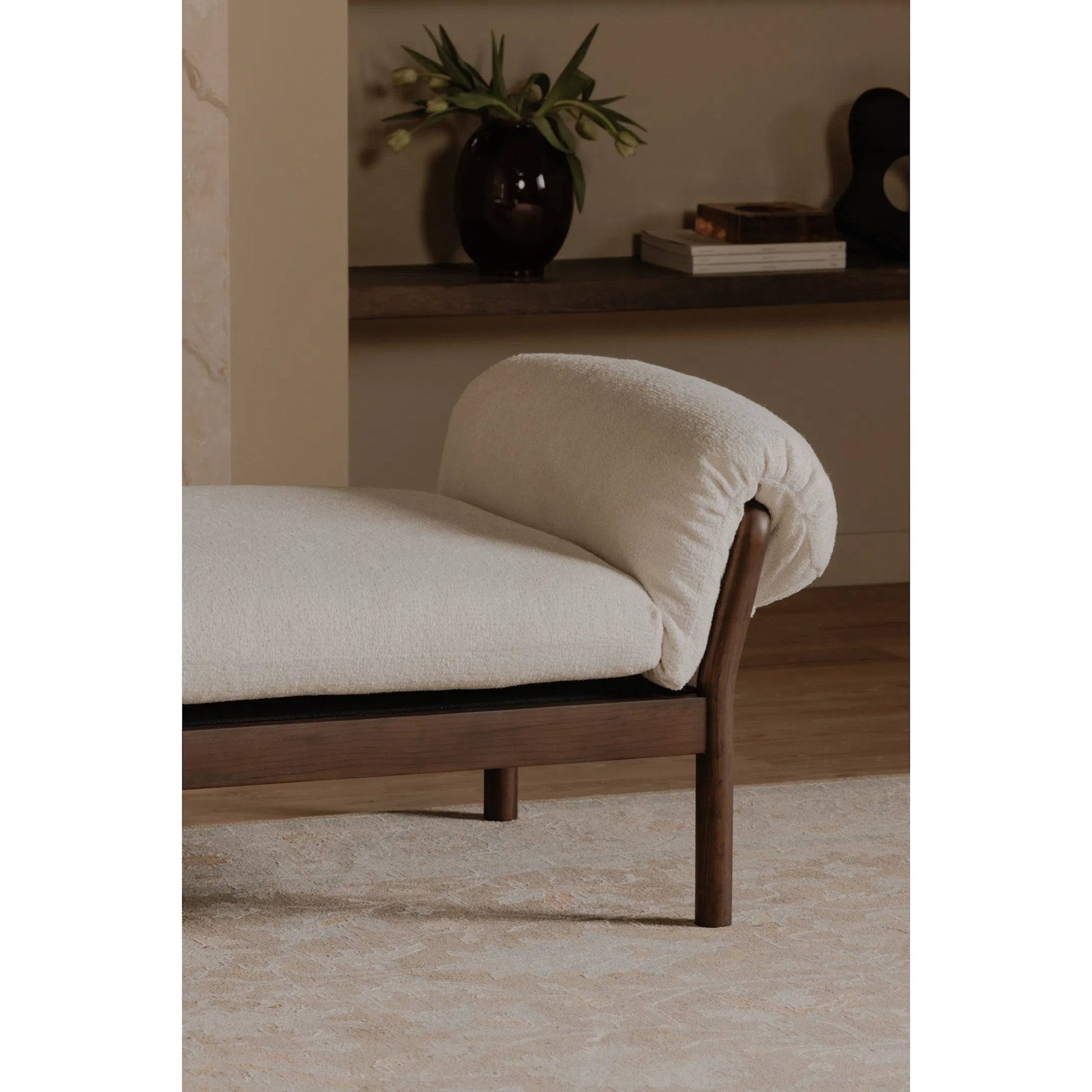 Cardero Daybed by Moe's Home Collection. Made from 100% polyester, solid ash frame, high density foam core, 70% feather, 30% fiber in a transitional style.