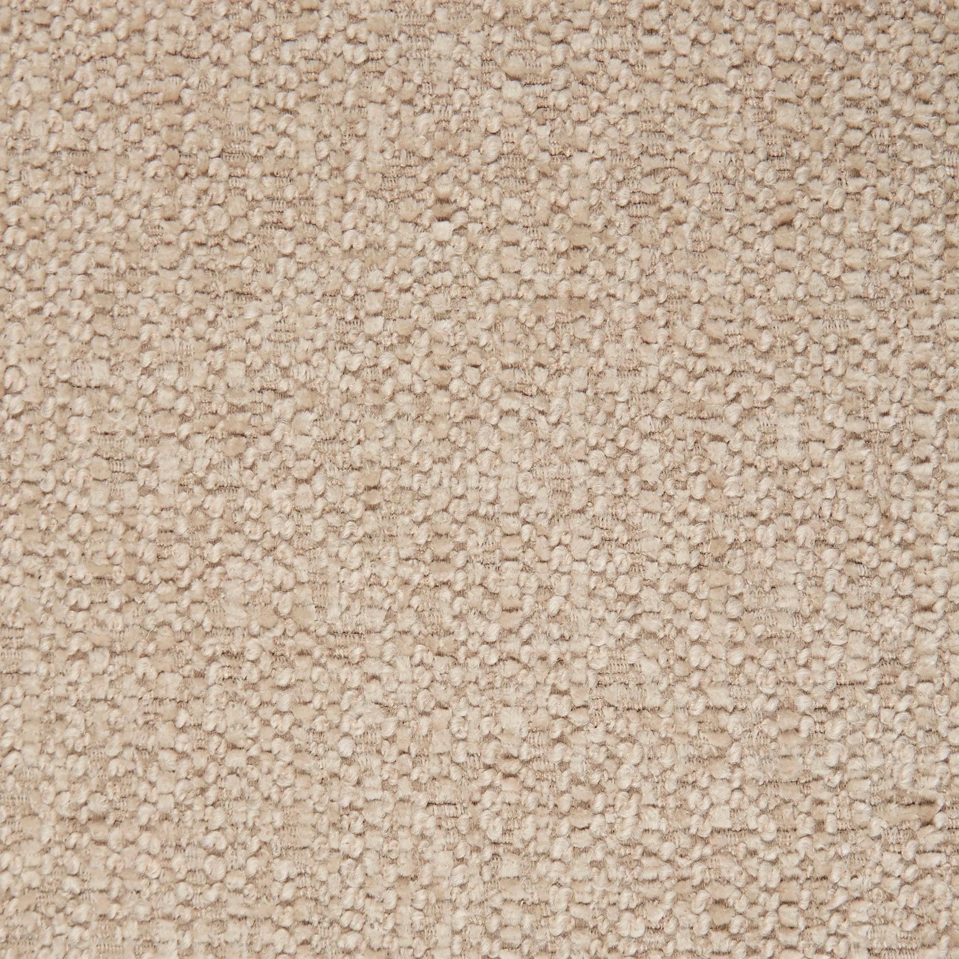 Cardero Daybed by Moe's Home Collection. Made from 100% polyester, solid ash frame, high density foam core, 70% feather, 30% fiber in a transitional style.