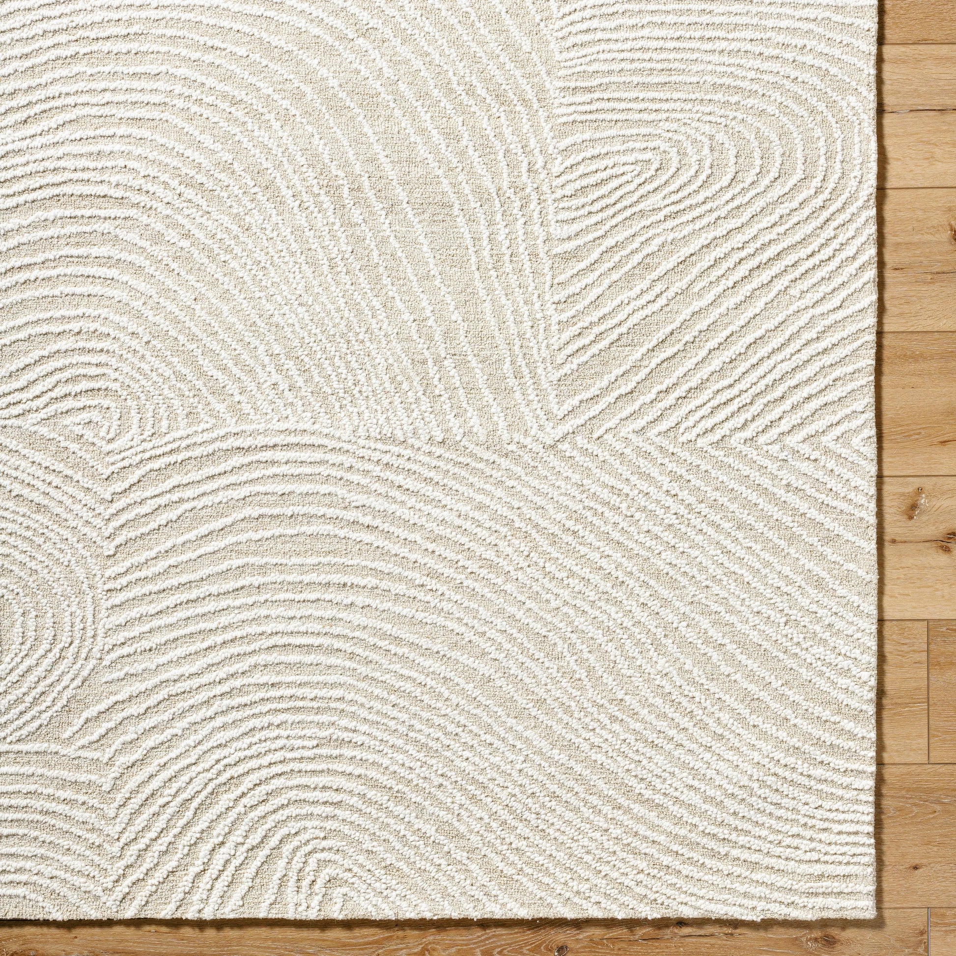 Falcao Rug - 530959 by Livabliss in light silver, silver, white. Made from wool in a unique style.