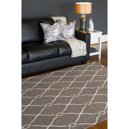Fallon FAL-1000 Rug by Surya. Made from 100% wool in a unique style.