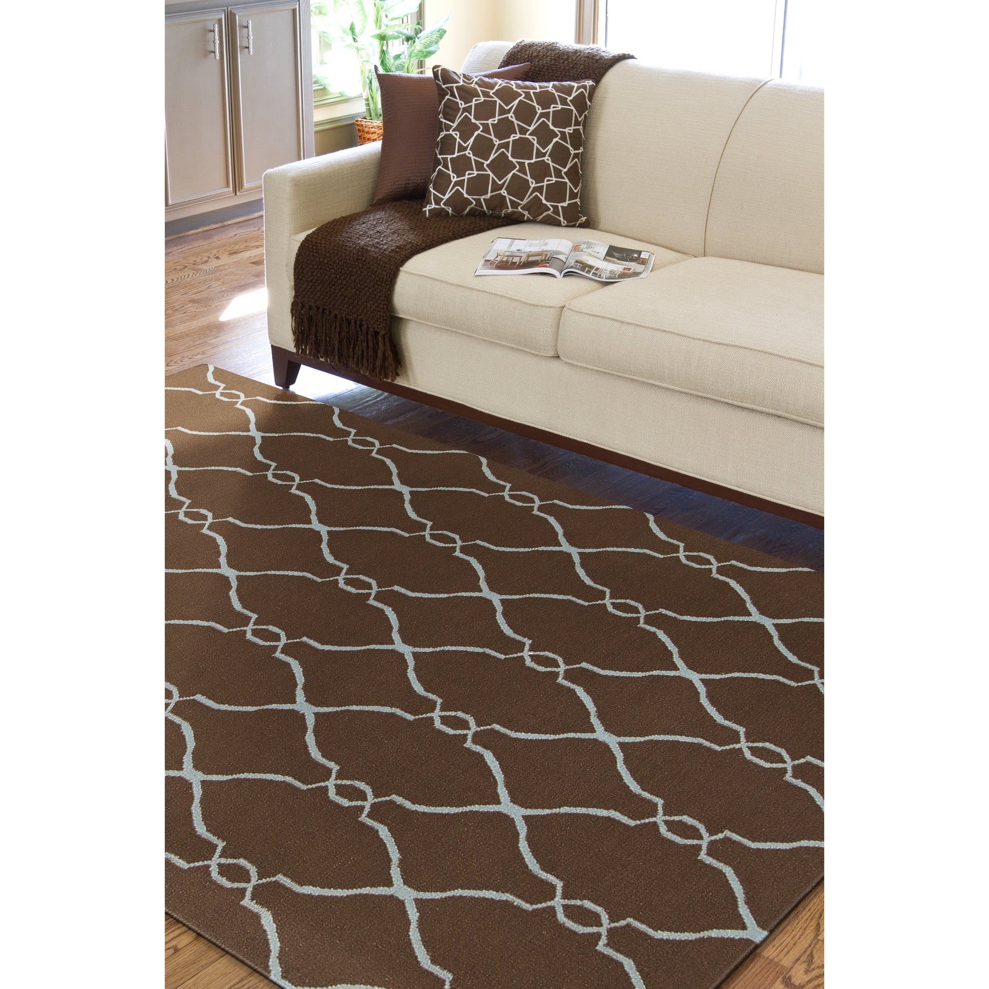 Fallon Rug - 214 by Surya. Made from 100% wool in a unique style.