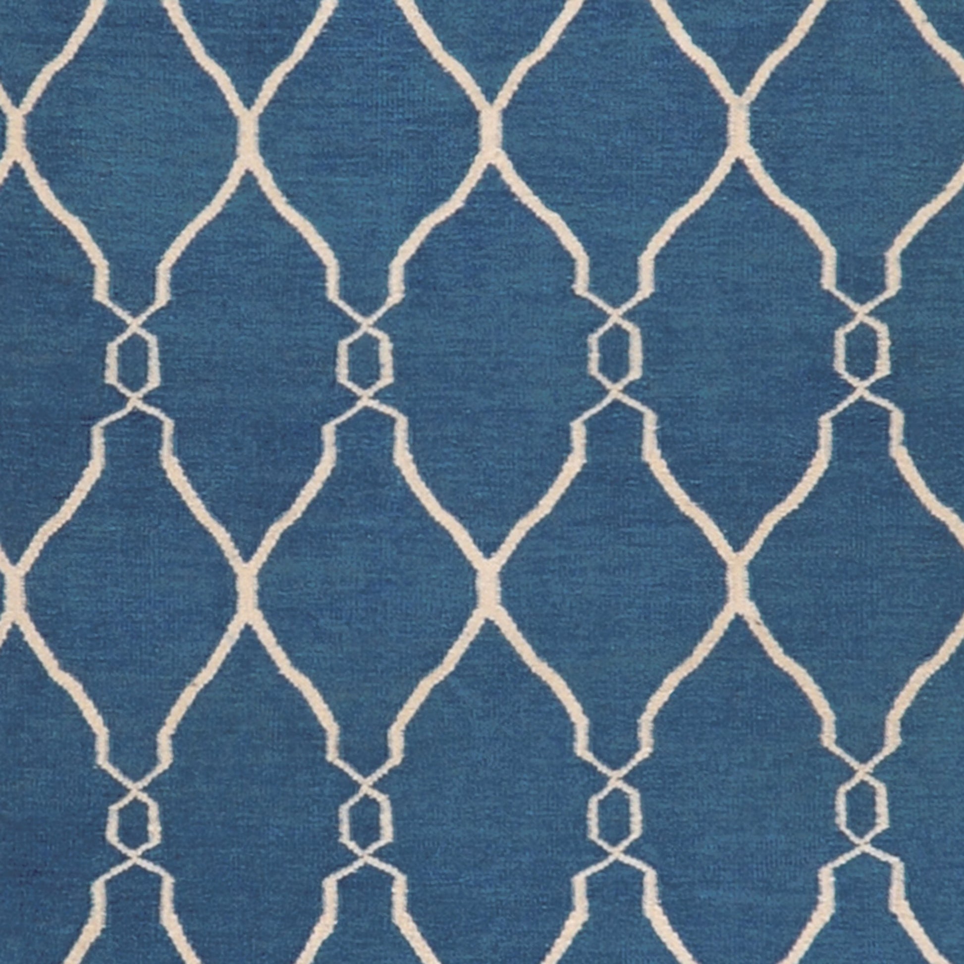 Fallon FAL-1000 Rug by Surya. Made from 100% wool in a unique style.