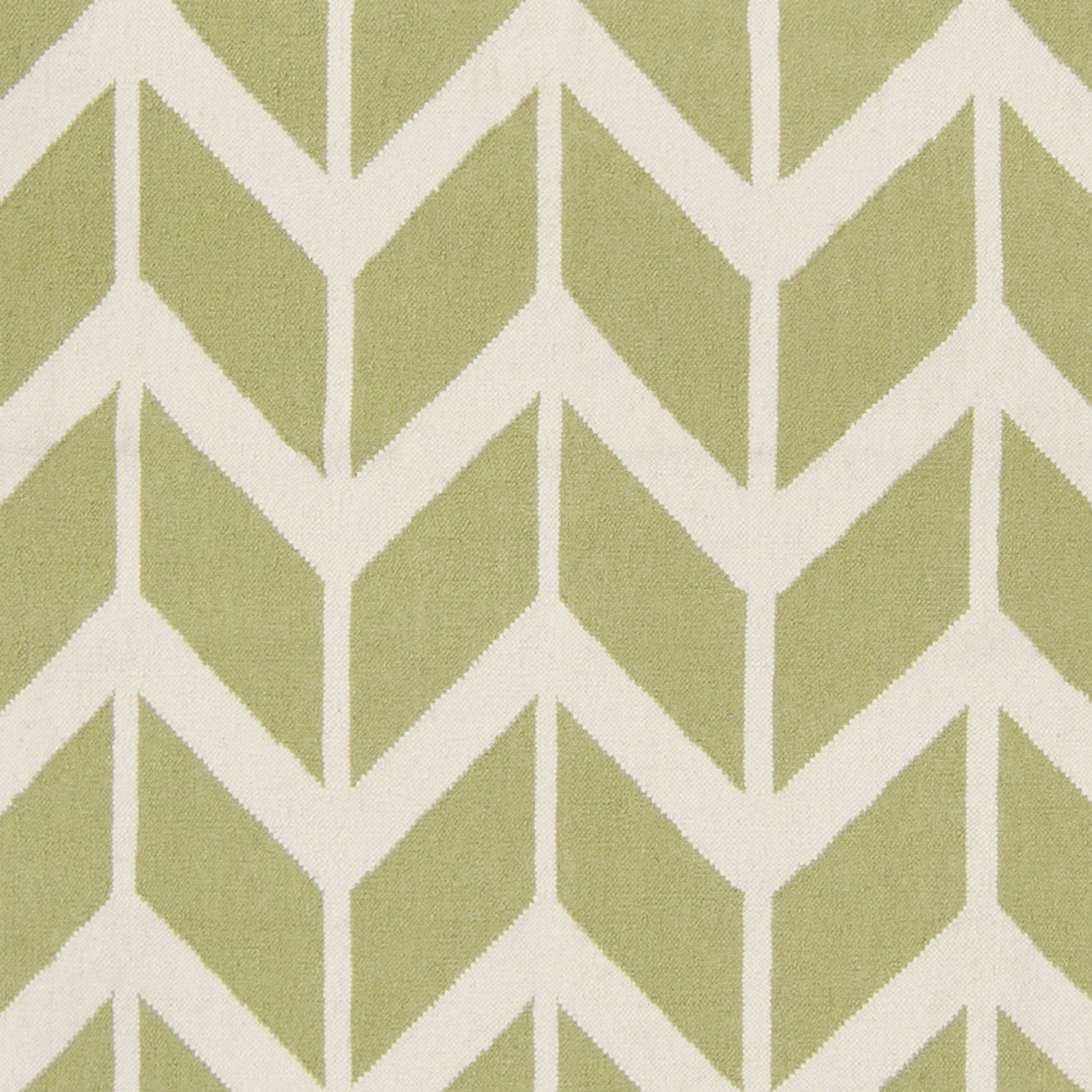 Fallon FAL-1052 Rug by Surya. Made from 100% wool in a unique style.
