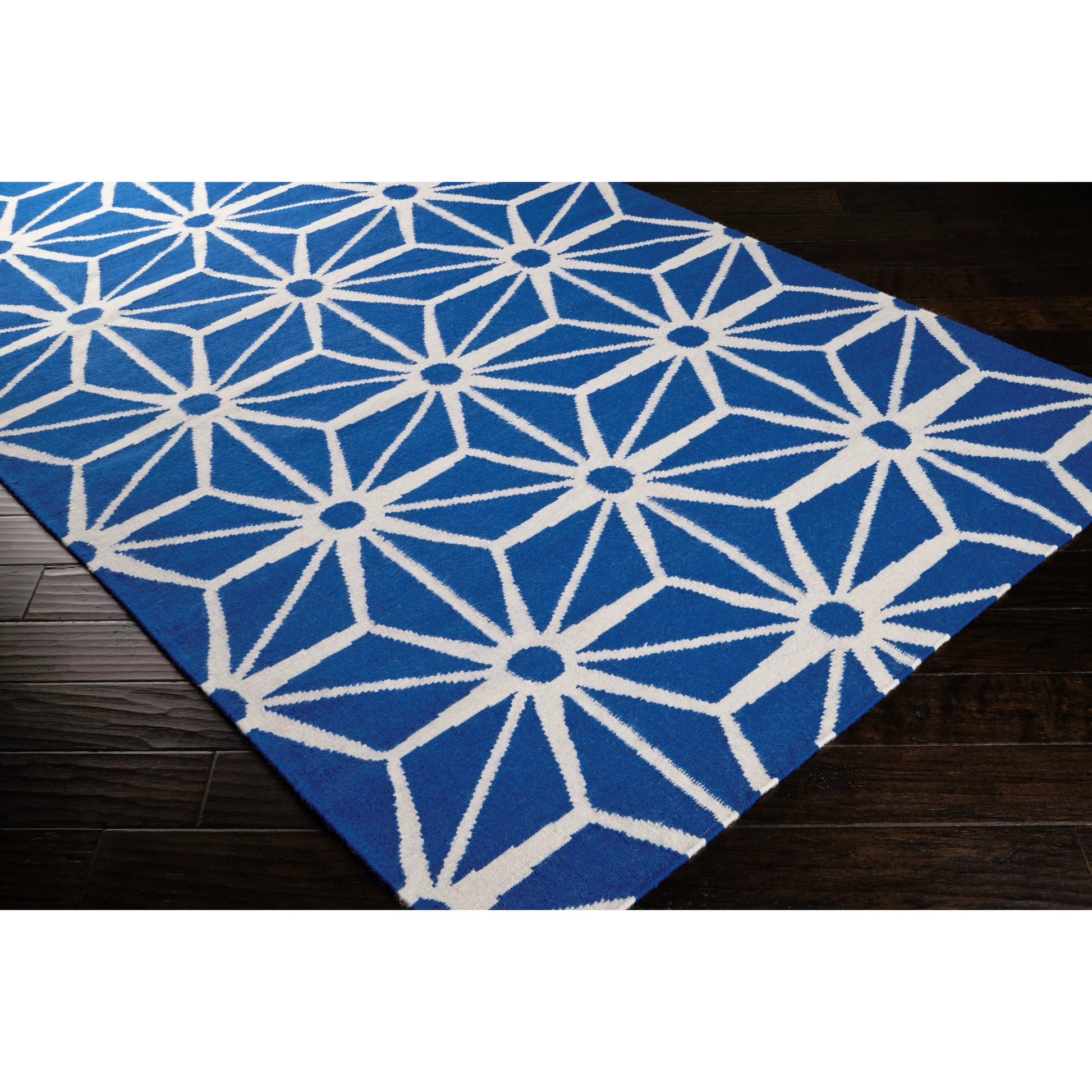Fallon Rug - 527 by Surya. Made from 100% wool in a unique style.