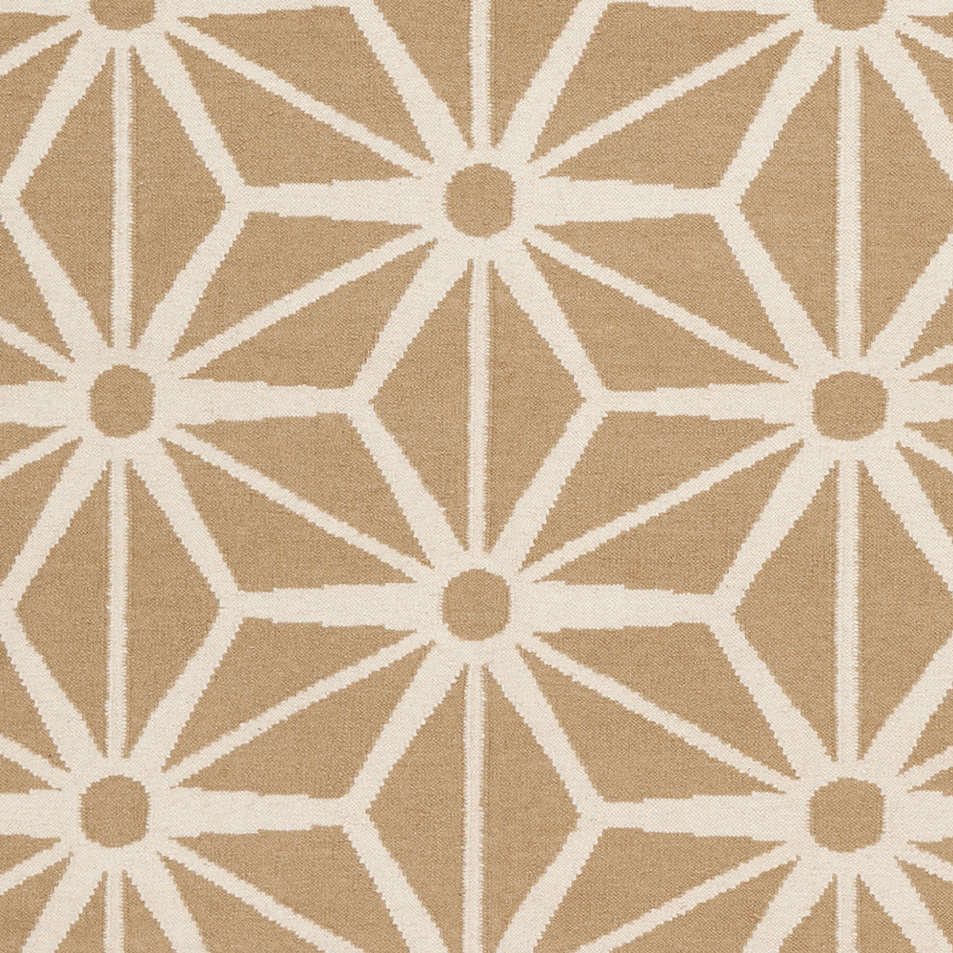 Fallon Rug - 527 by Surya. Made from 100% wool in a unique style.