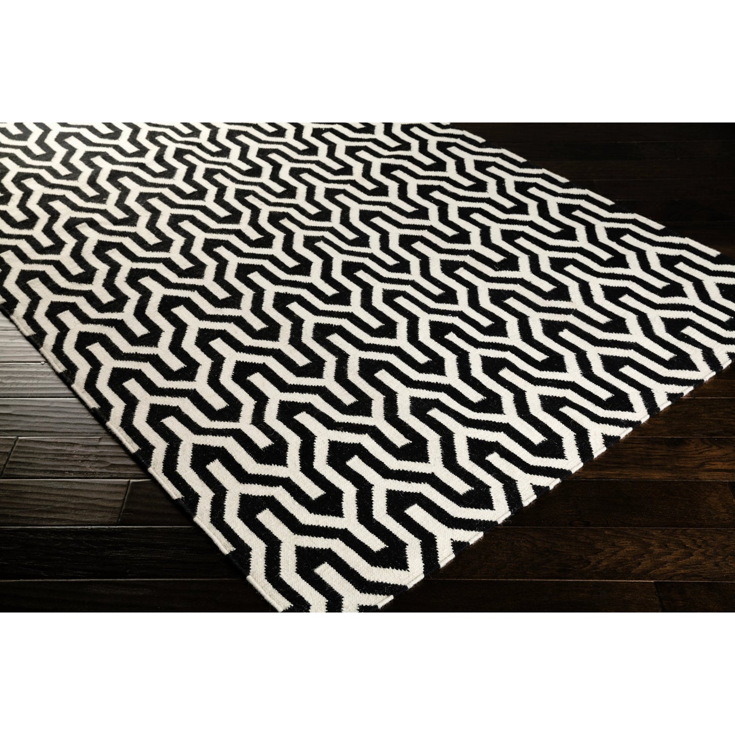 019 44658-9561 | Closeup | Fallon Rug - 781 by Surya. Made from 100% wool in a unique style.