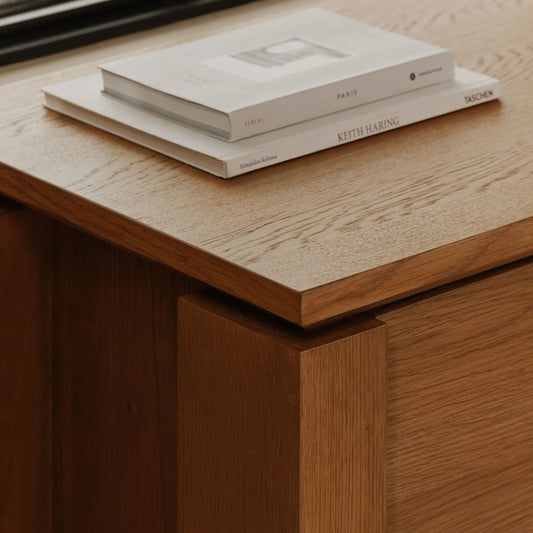 Brook Chest by Moe's Home Collection in country oak. Made from fsc solid oak leg, fsc oak veneer over mdf, undermount glides in a unique style.
