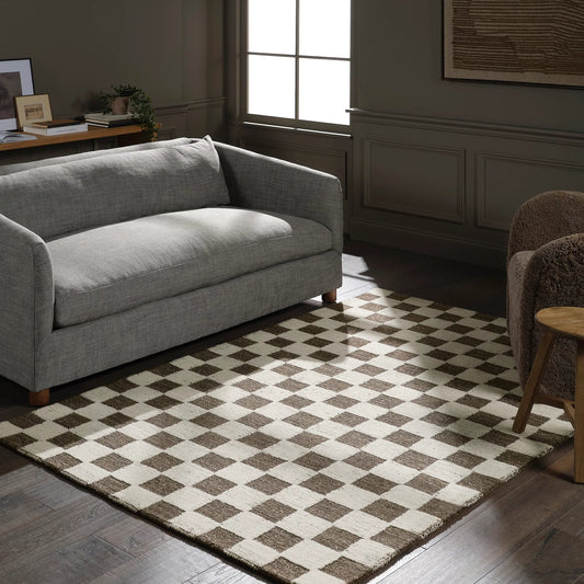 Finnigan FGN04 Rug by Jaipur Living in tan, brown. Made from 100% wool in a unique style.