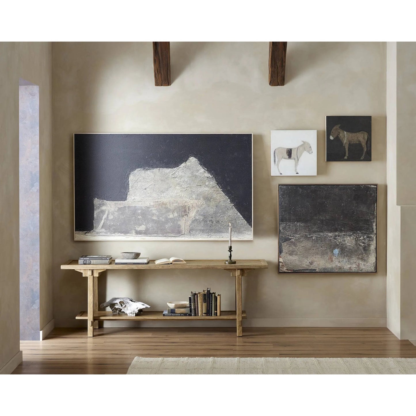 012 SI-2541587 | Lifestyle | Burro Noche by Paul Meyer by Four Hands. Made from american maple in a unique style.