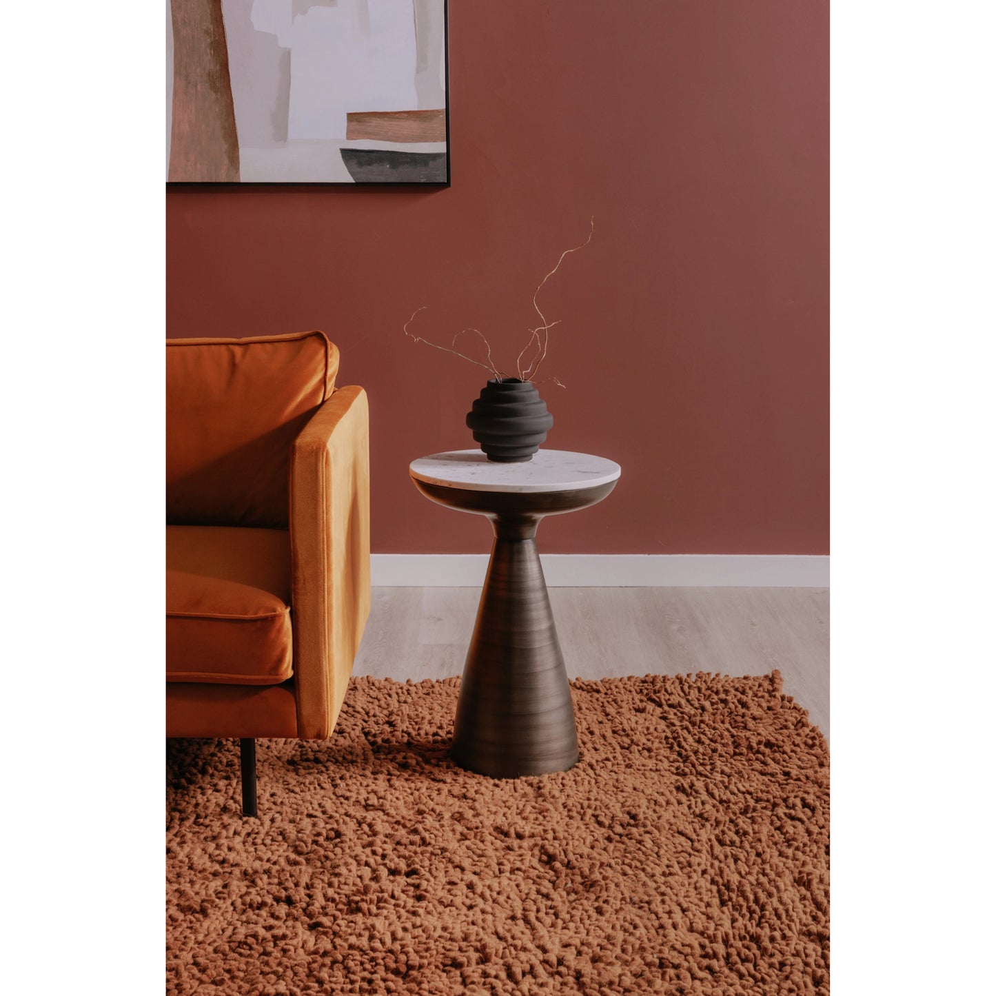 005 SI-1985227 | Lifestyle | Font Side Table Marble by Moe's Home Collection in raw, white. Made from aluminum, white marble top in a modern style.