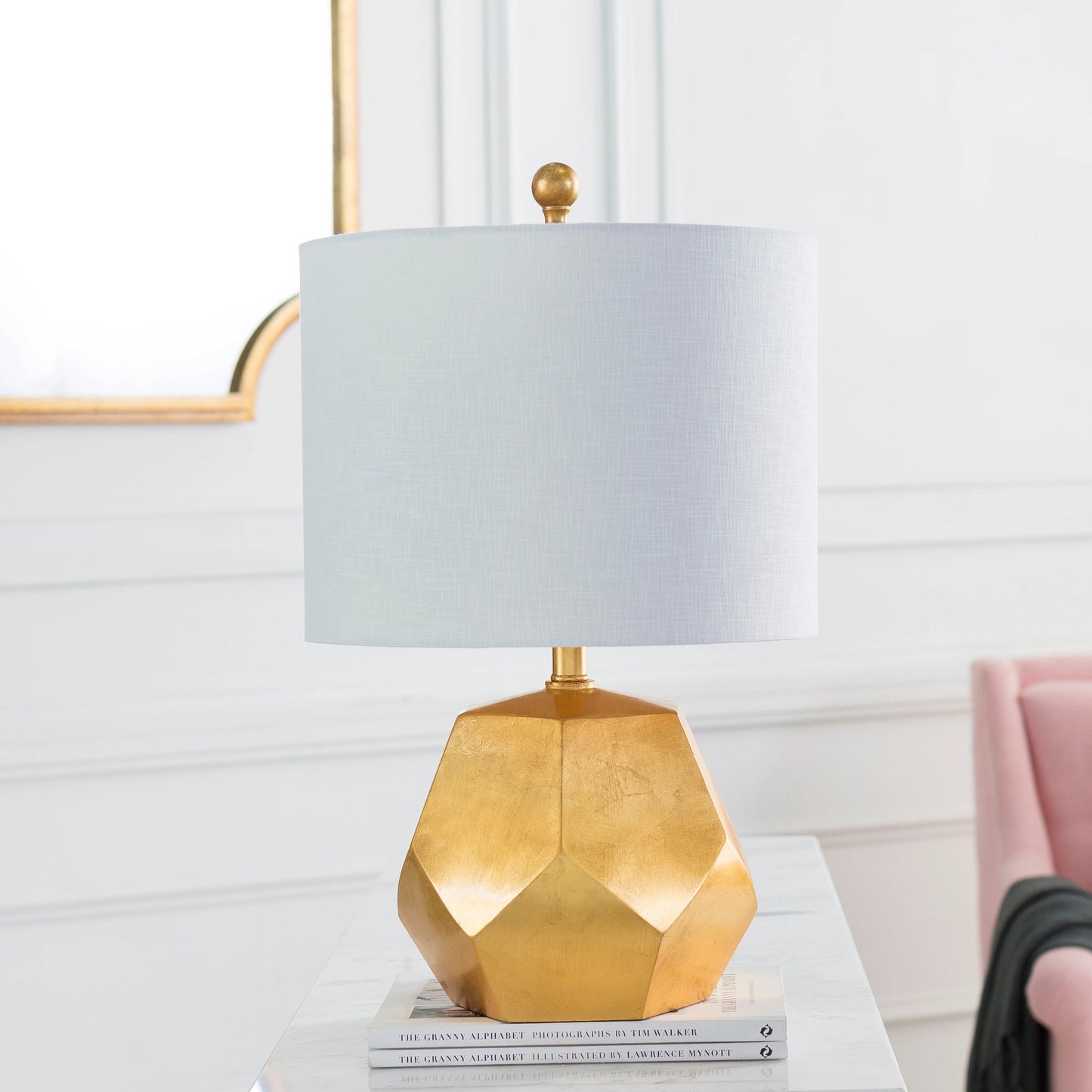005 S-231115 | Lifestyle | Fielding - 19784 by Livabliss in n/a, white and gold. Made from linen, polyester, resin, 100% metal in a modern style.