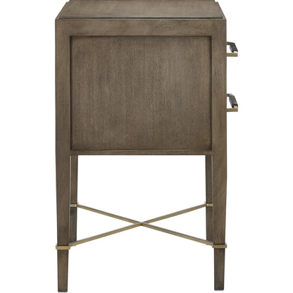 Verona Chanterelle Nightstand by Currey and Company in chanterelle, coffee, champagne. Made from mahogany, brass, iron in a transitional style.