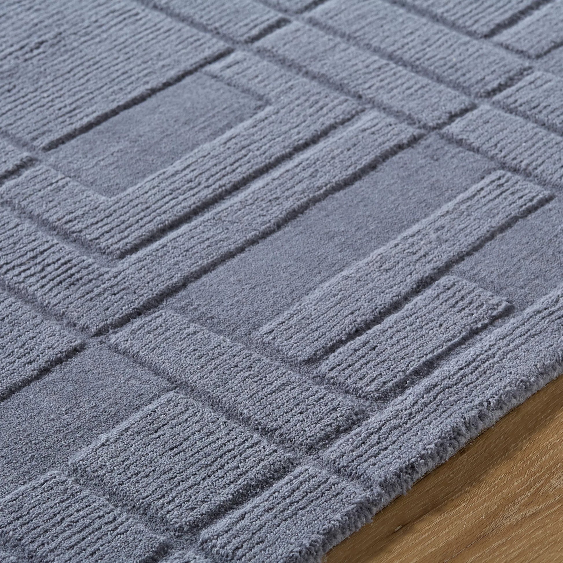 Luxuries Rug - 533225 by Surya. Made from wool in a unique style.