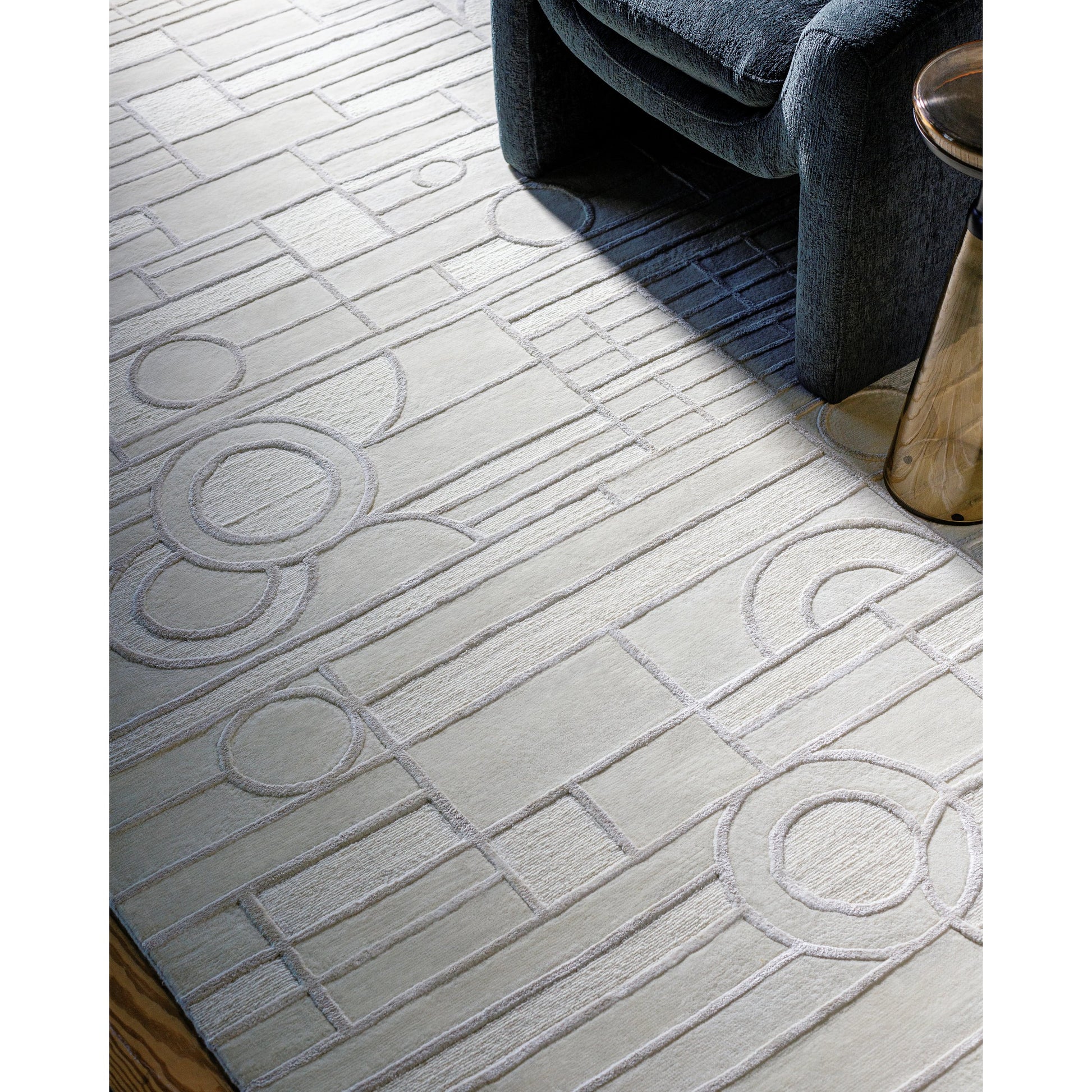 Transcendence Rug - 533199 by Surya. Made from new zealand wool, viscose in a unique style.